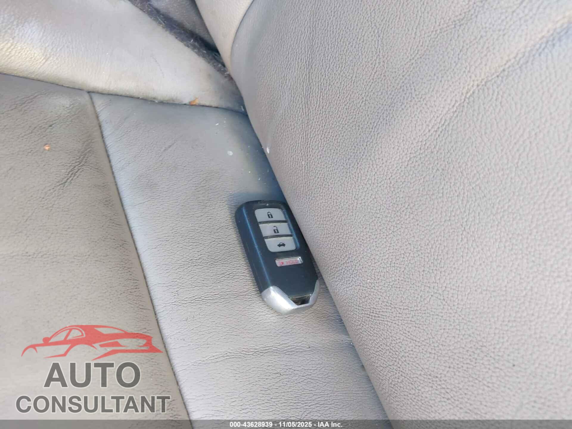 HONDA CIVIC 2015 - 19XFB2F9XFE097357