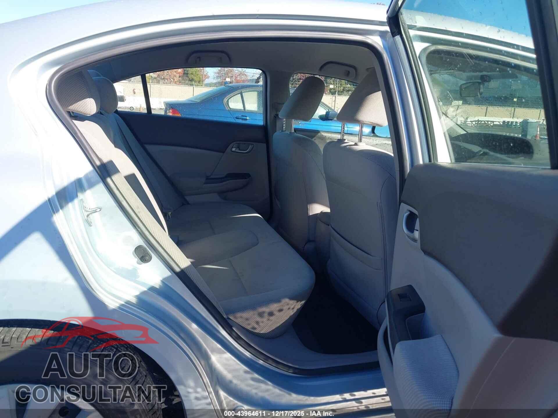 HONDA CIVIC 2012 - JHMFB2F5XCS004552