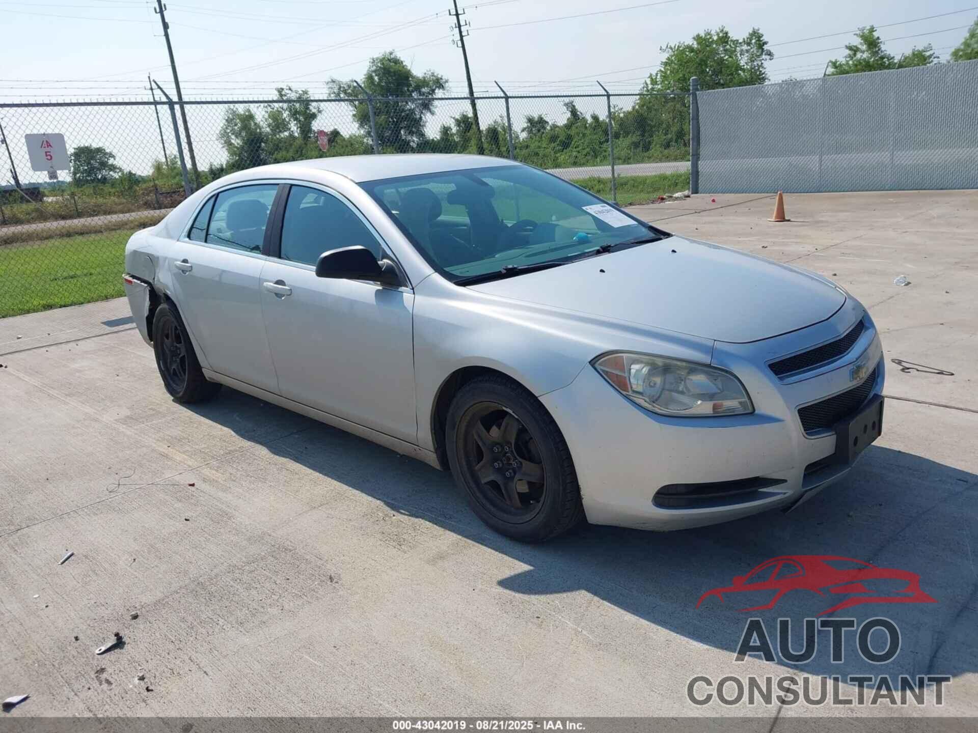 CHEVROLET MALIBU 2011 - 1G1ZB5E19BF331121