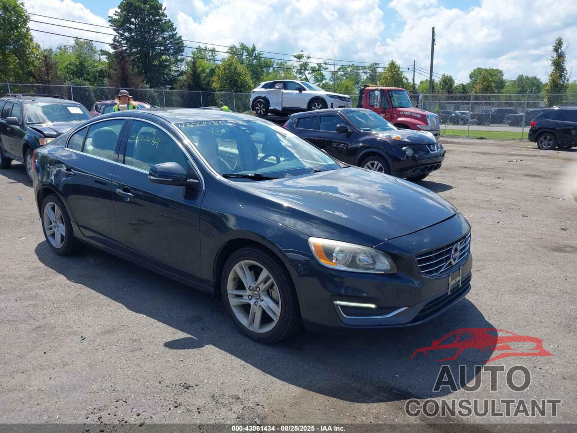 VOLVO S60 2014 - YV1612FS1E2285339