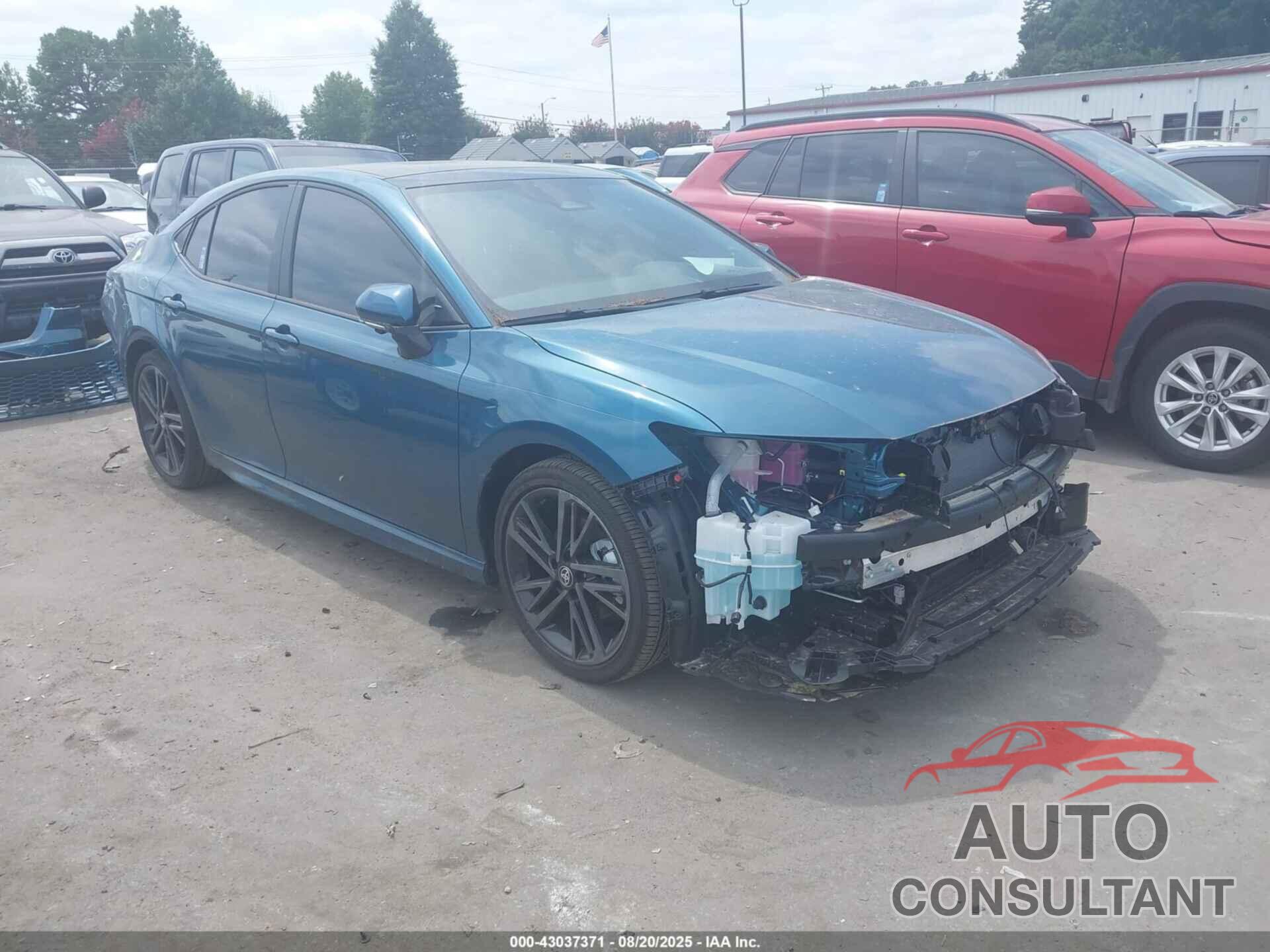 TOYOTA CAMRY 2025 - 4T1DAACK8SU592255