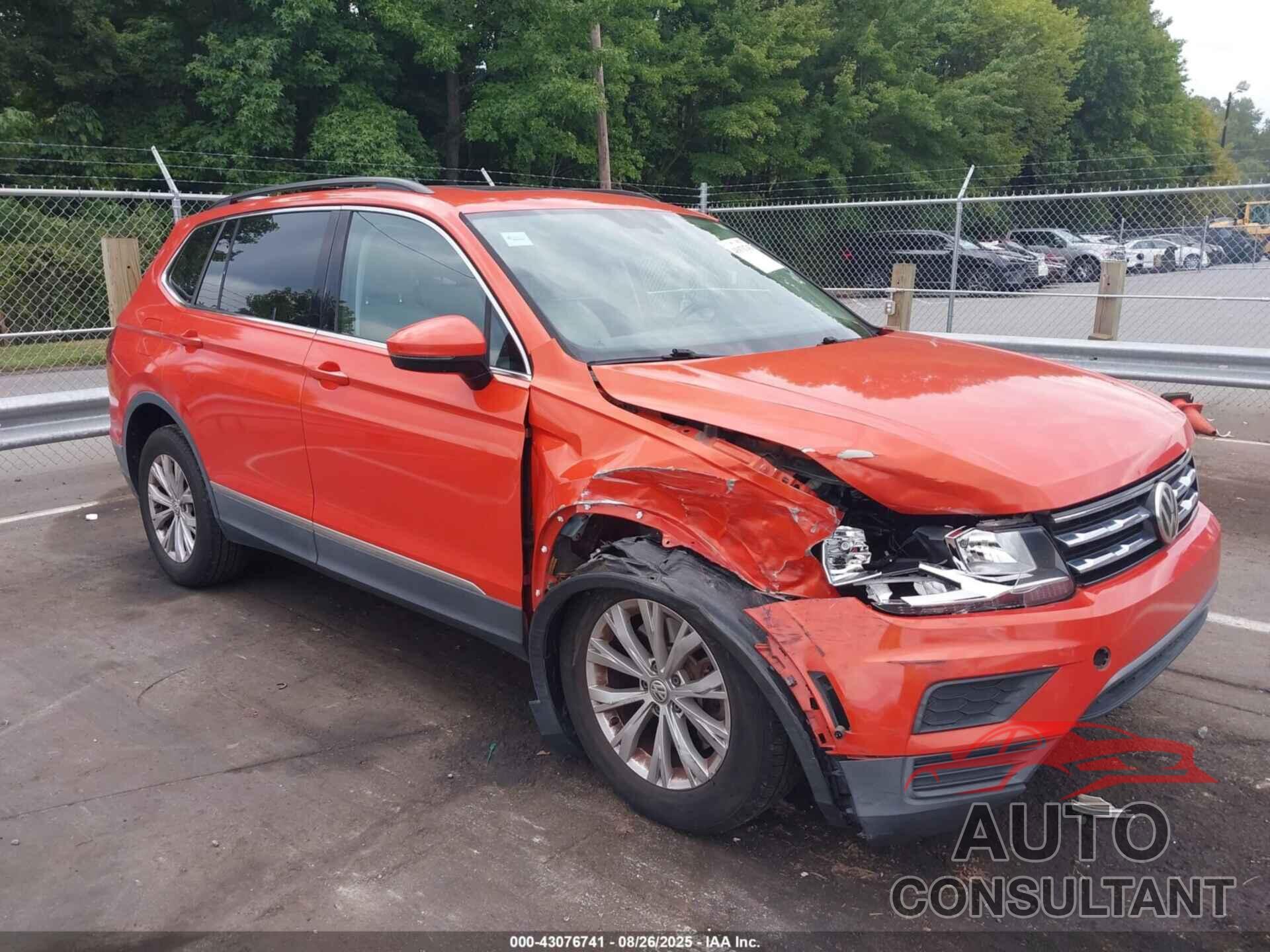 VOLKSWAGEN TIGUAN 2018 - 3VV3B7AX6JM126620