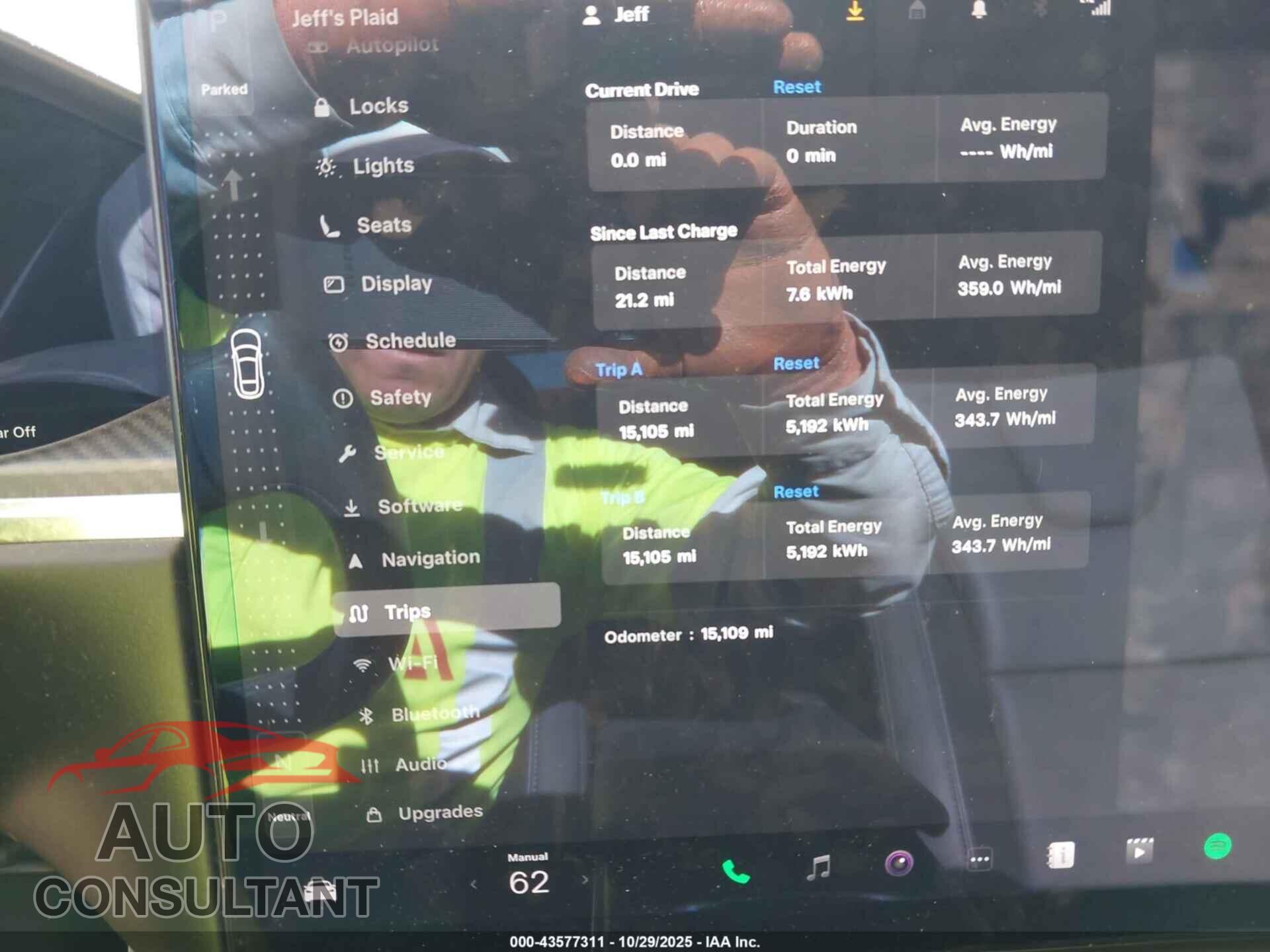 TESLA MODEL S 2021 - 5YJSA1E64MF441775