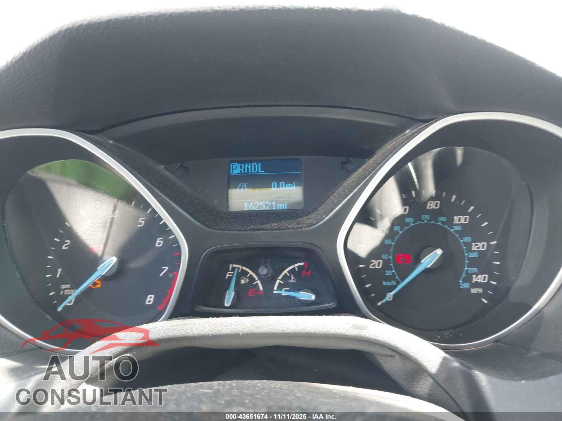 FORD FOCUS 2014 - 1FADP3E2XEL200565