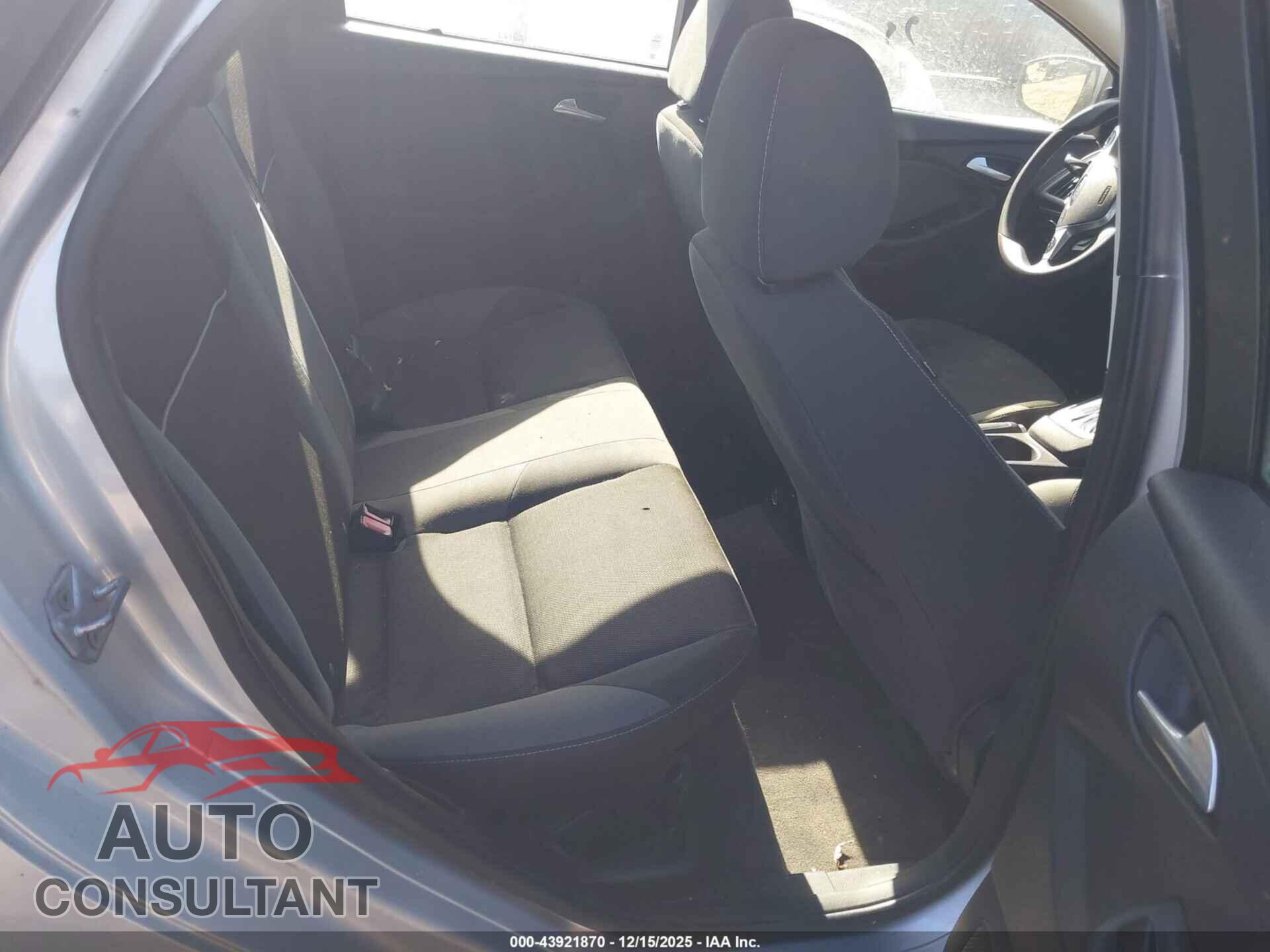FORD FOCUS 2014 - 1FADP3F26EL109596