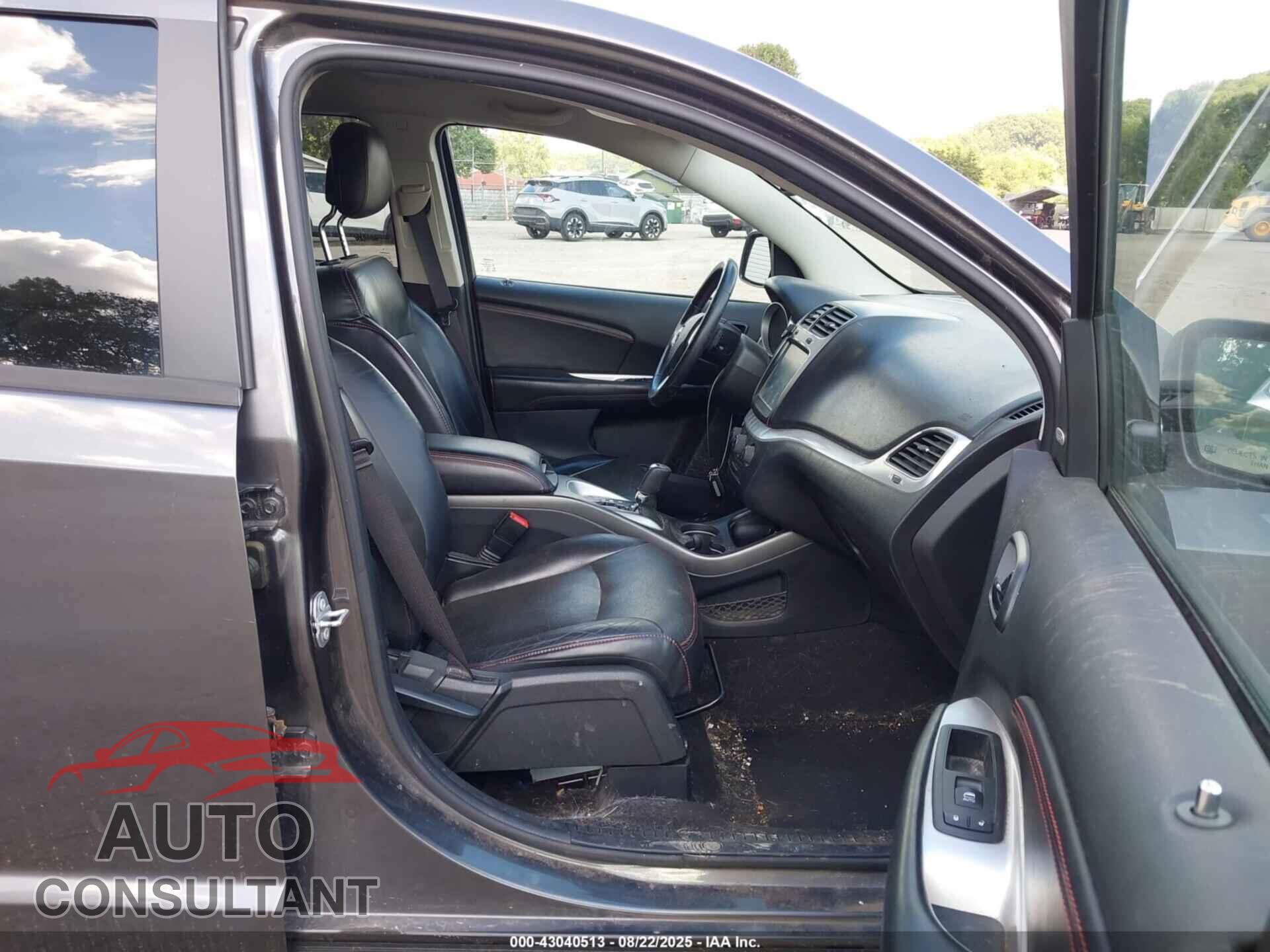 DODGE JOURNEY 2017 - 3C4PDCEG3HT619474