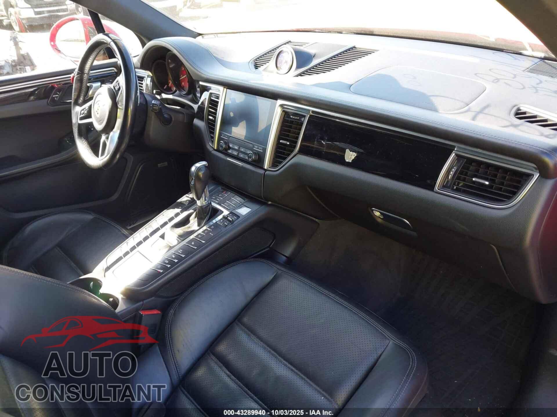 PORSCHE MACAN 2017 - WP1AG2A59HLB53653