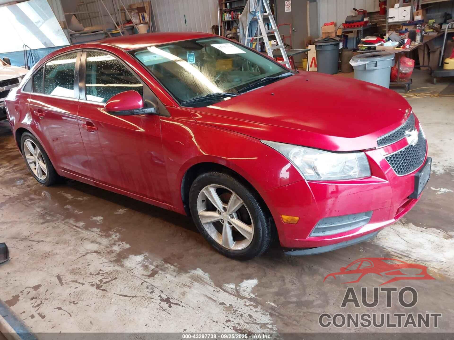 CHEVROLET CRUZE 2014 - 1G1PE5SB2E7382423