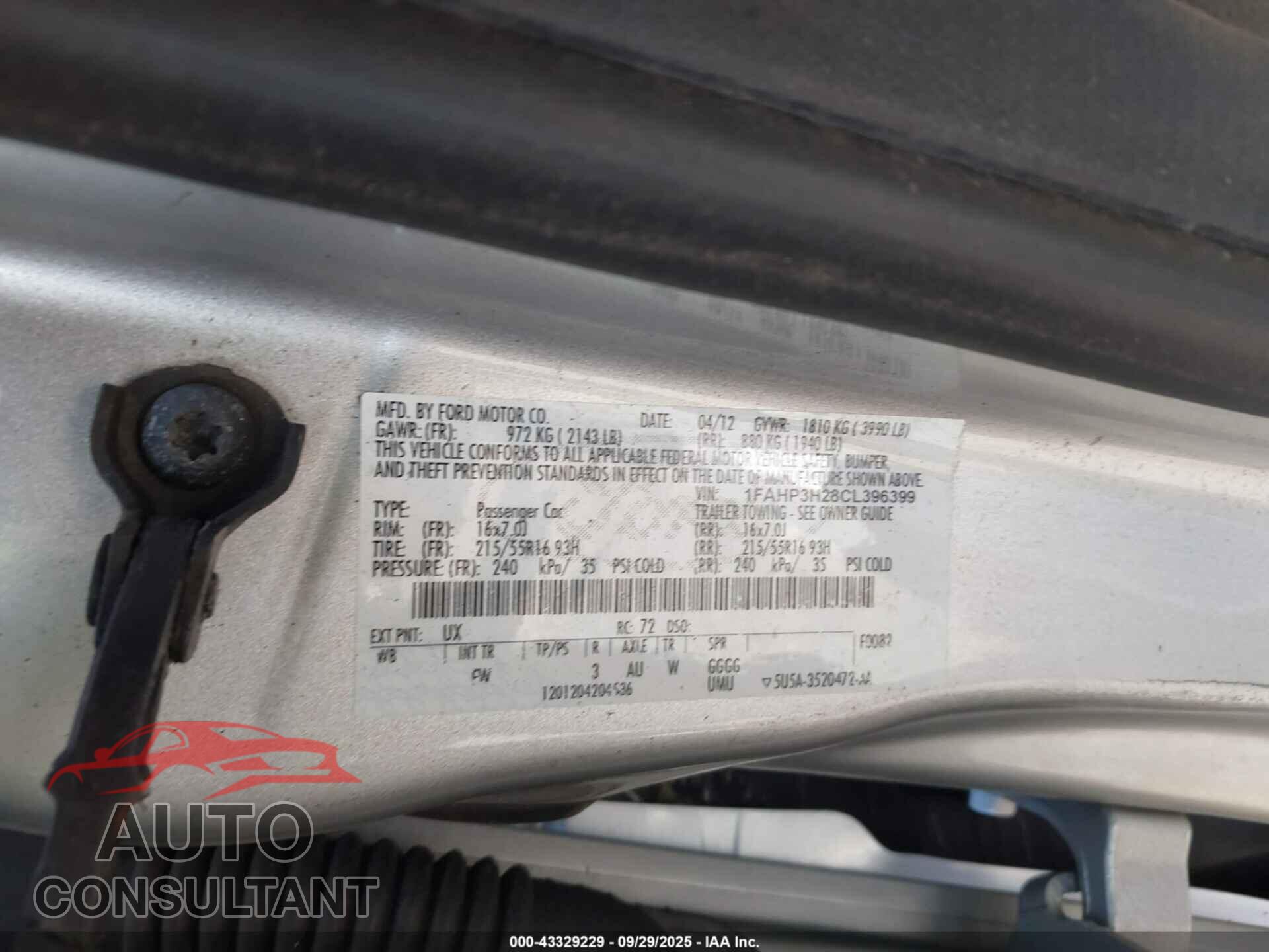 FORD FOCUS 2012 - 1FAHP3H28CL396399