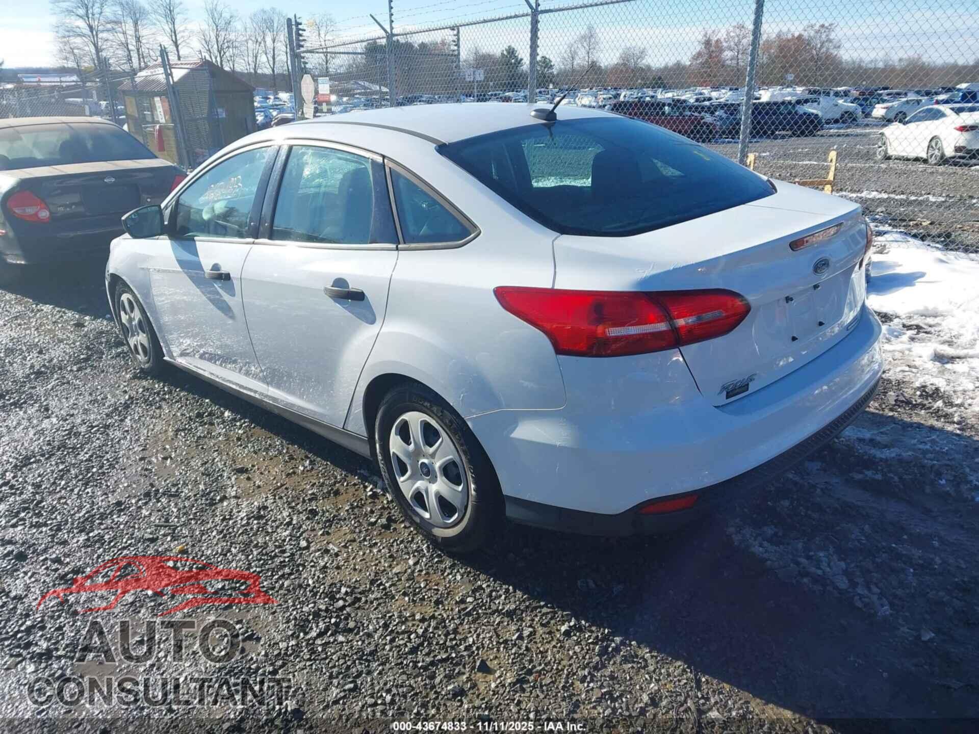 FORD FOCUS 2016 - 1FADP3E21GL296508
