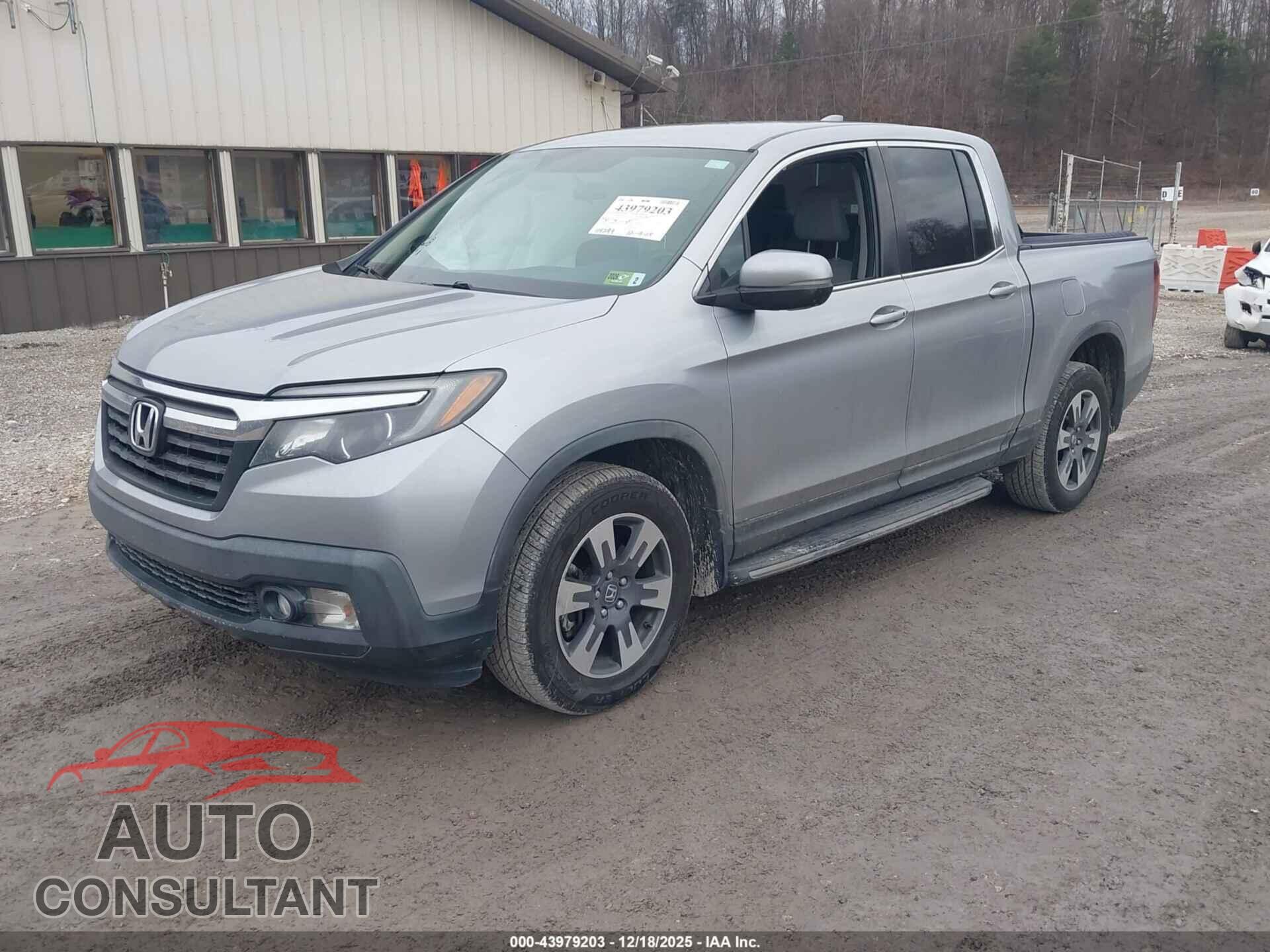 HONDA RIDGELINE 2017 - 5FPYK3F51HB016147