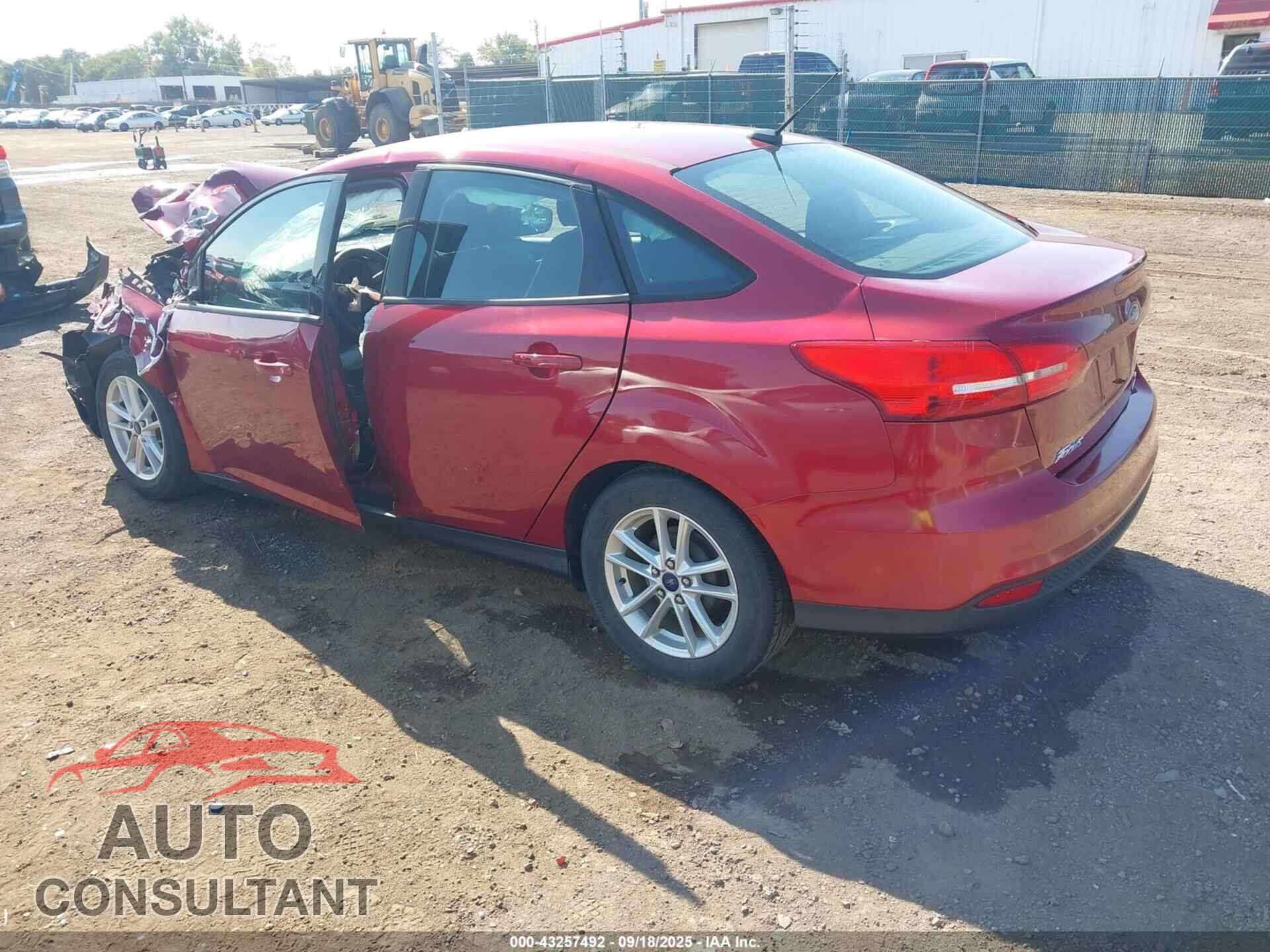 FORD FOCUS 2015 - 1FADP3F22FL254331