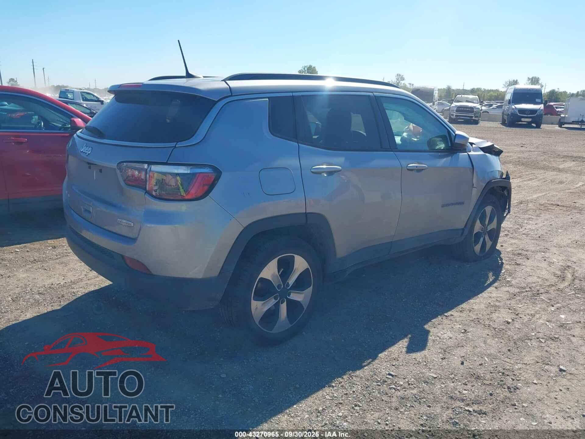 JEEP COMPASS 2018 - 3C4NJDBB5JT327765