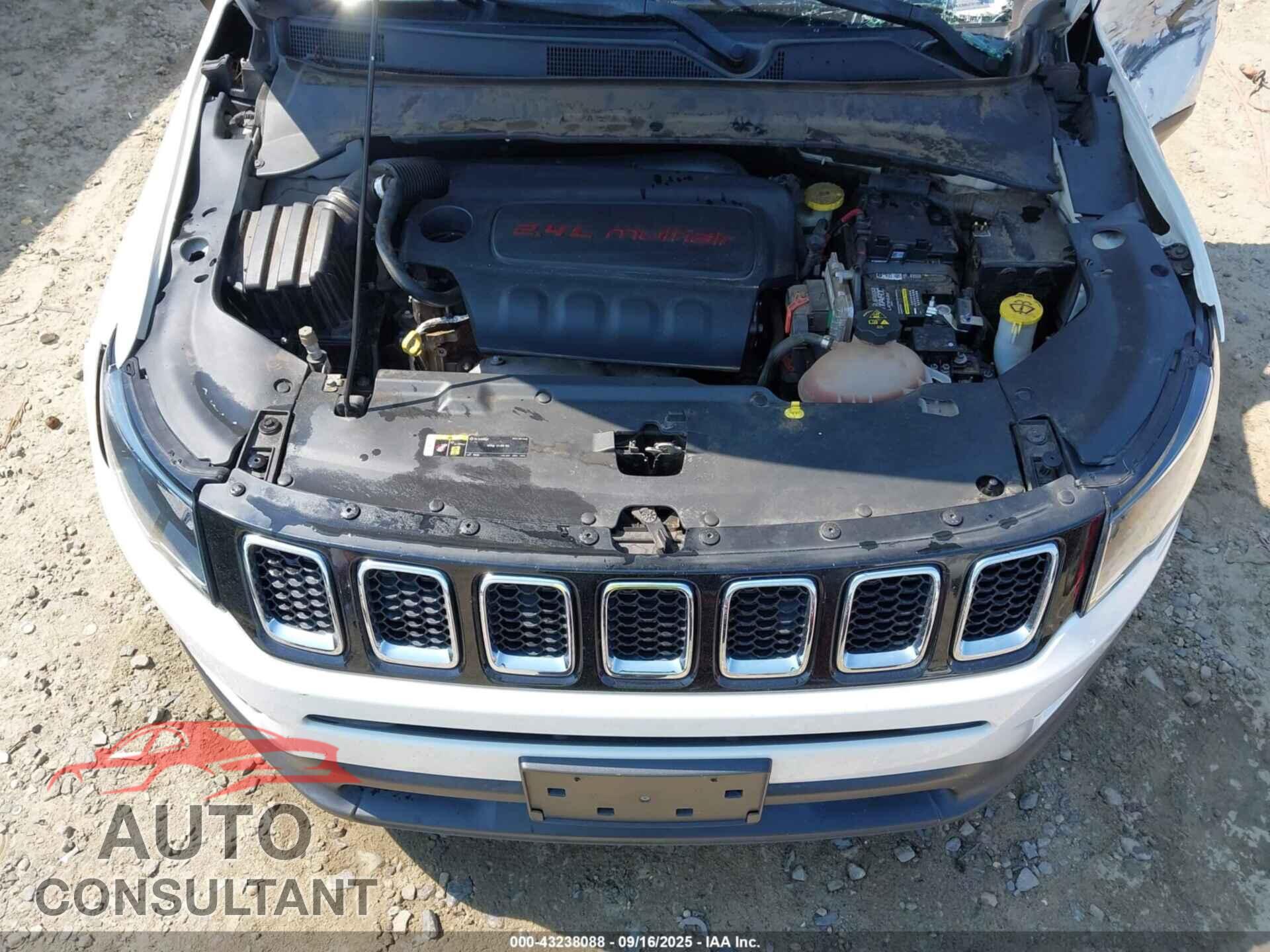 JEEP COMPASS 2018 - 3C4NJCBB6JT411006