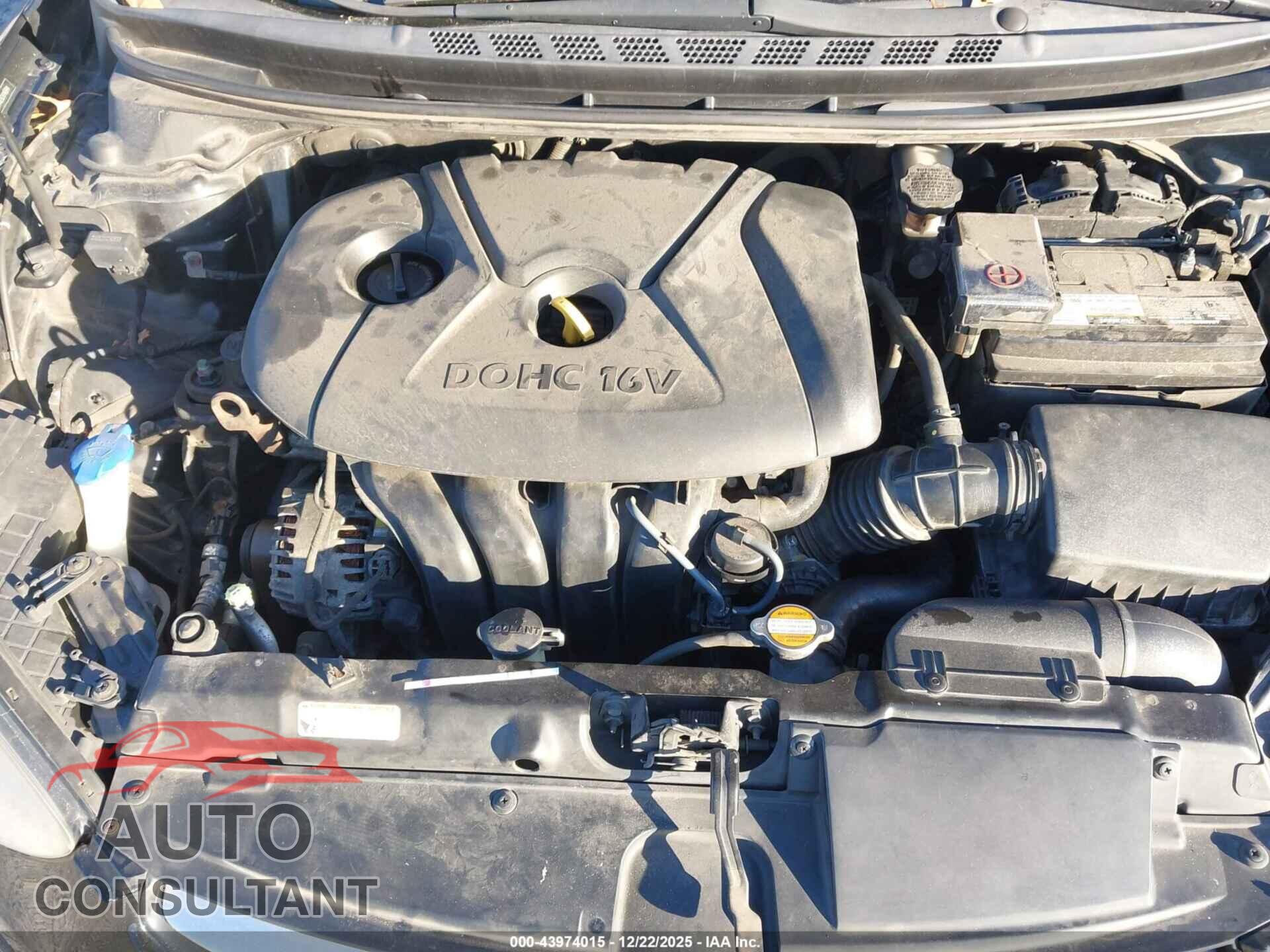 HYUNDAI ELANTRA 2012 - 5NPDH4AE8CH146844