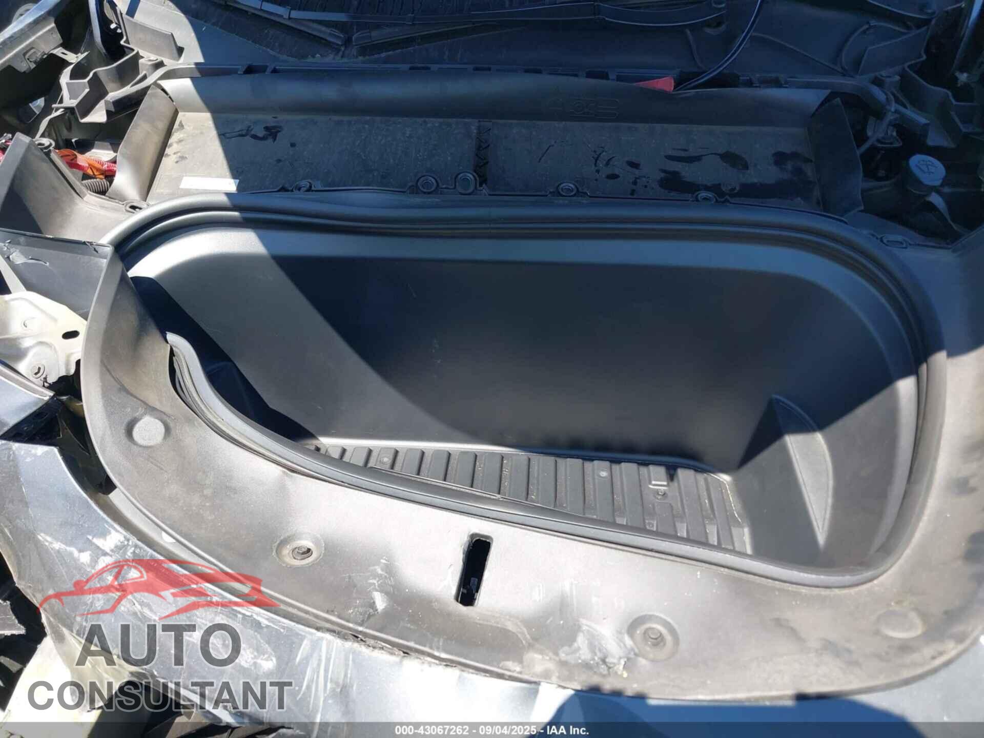 TESLA MODEL Y 2023 - 7SAYGDEE5PF865572