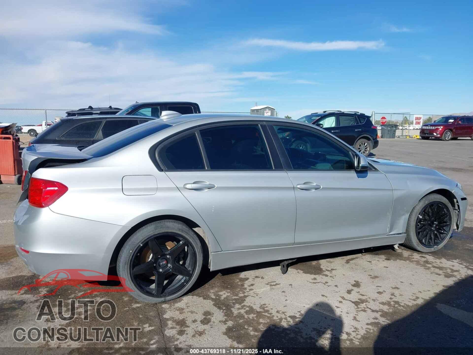 BMW 328I 2013 - WBA3A5C55DF354711