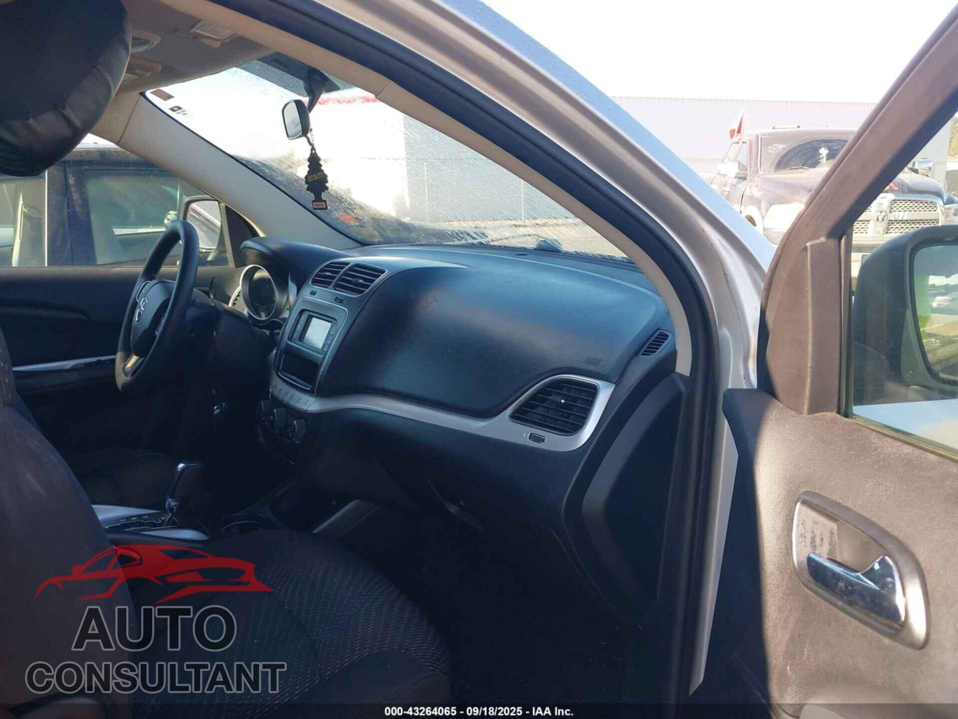 DODGE JOURNEY 2014 - 3C4PDCBB1ET180604