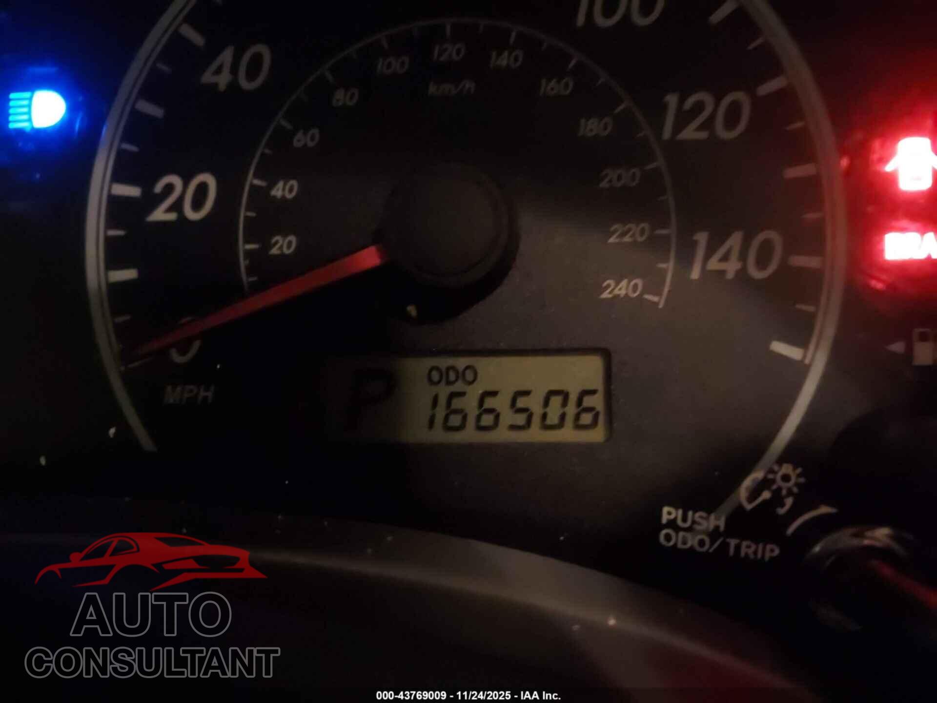 TOYOTA COROLLA 2010 - 2T1BU4EE2AC270914