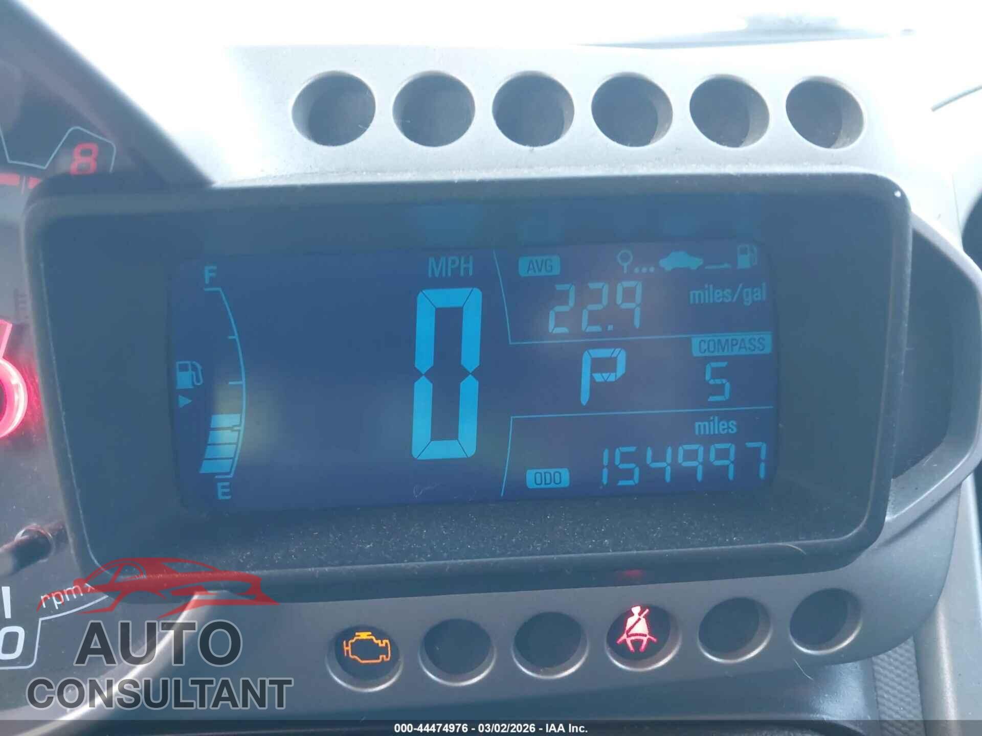 CHEVROLET SONIC 2013 - 1G1JC6SH2D4244936