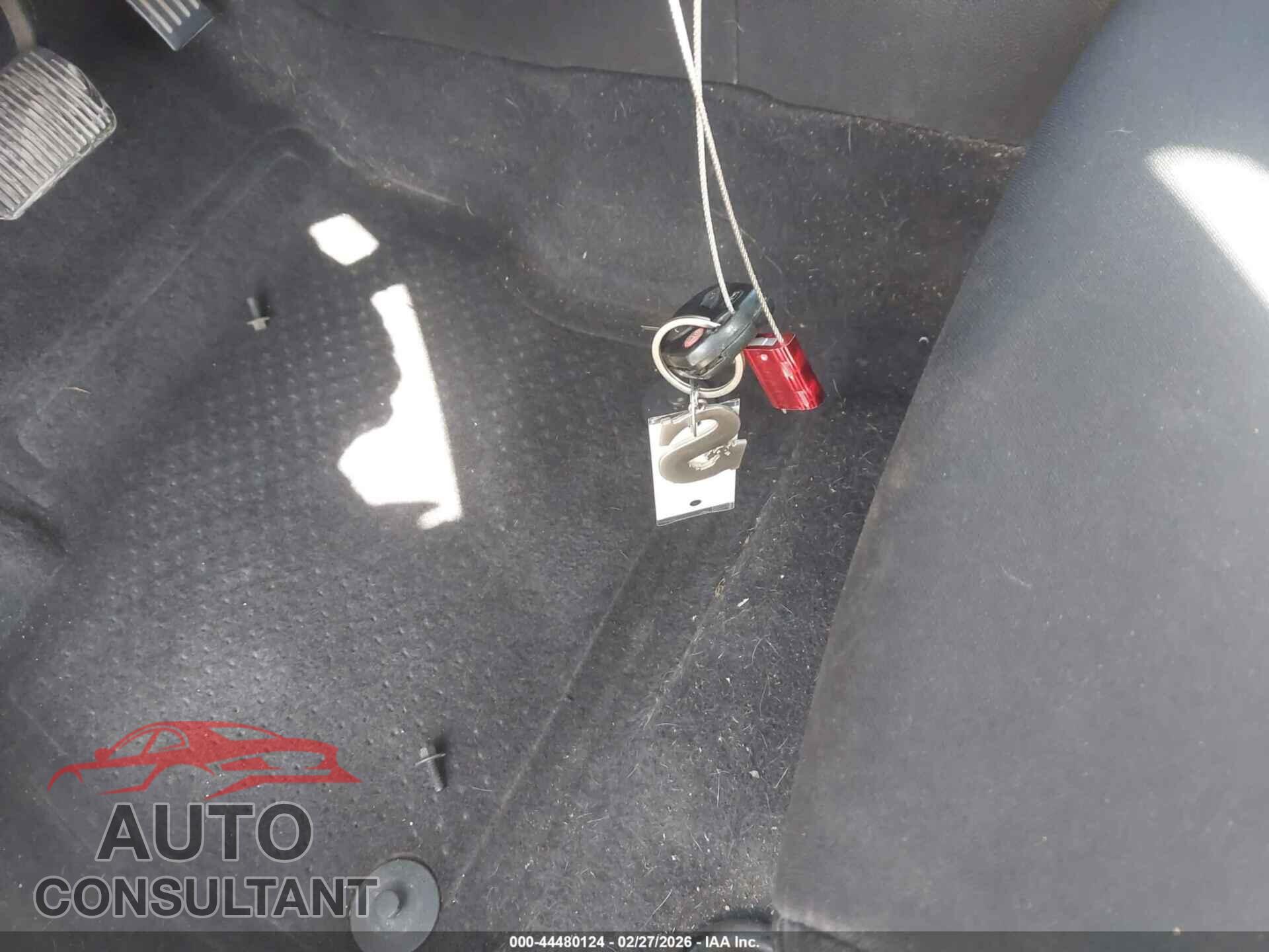 FORD FOCUS 2017 - 1FADP3F24HL216408