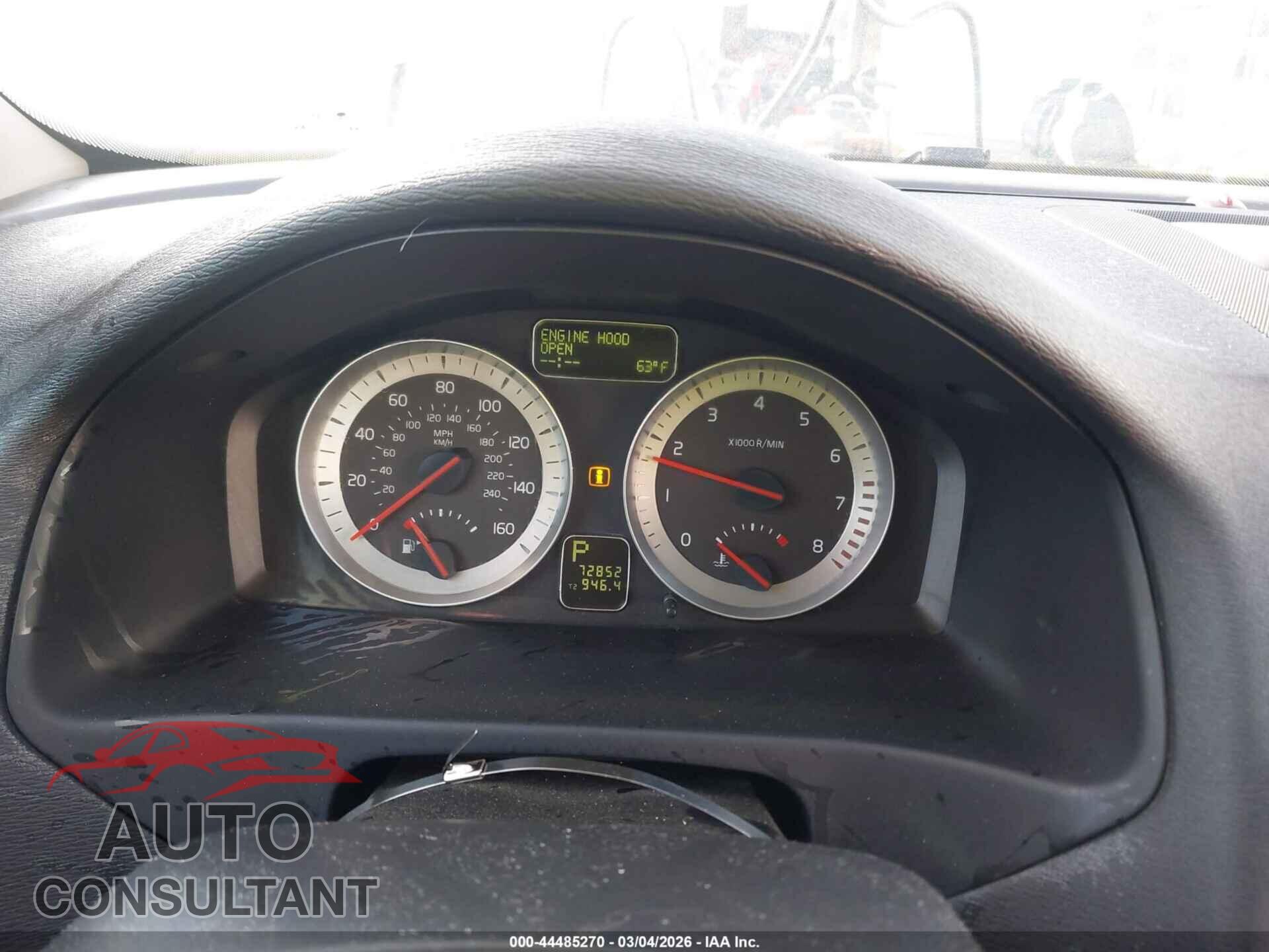 VOLVO C70 2012 - YV1672MC9CJ123150