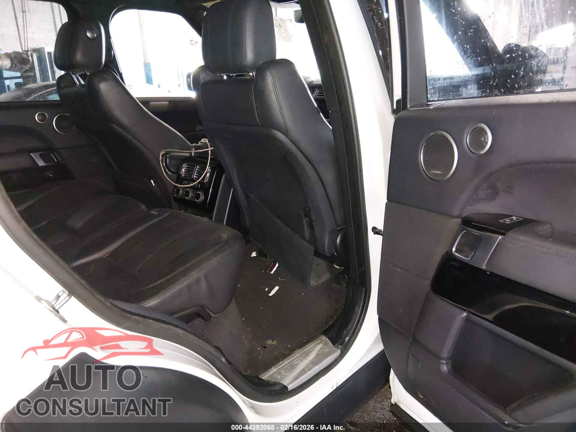LAND ROVER RANGE ROVER 2017 - SALGS2FV8HA375544