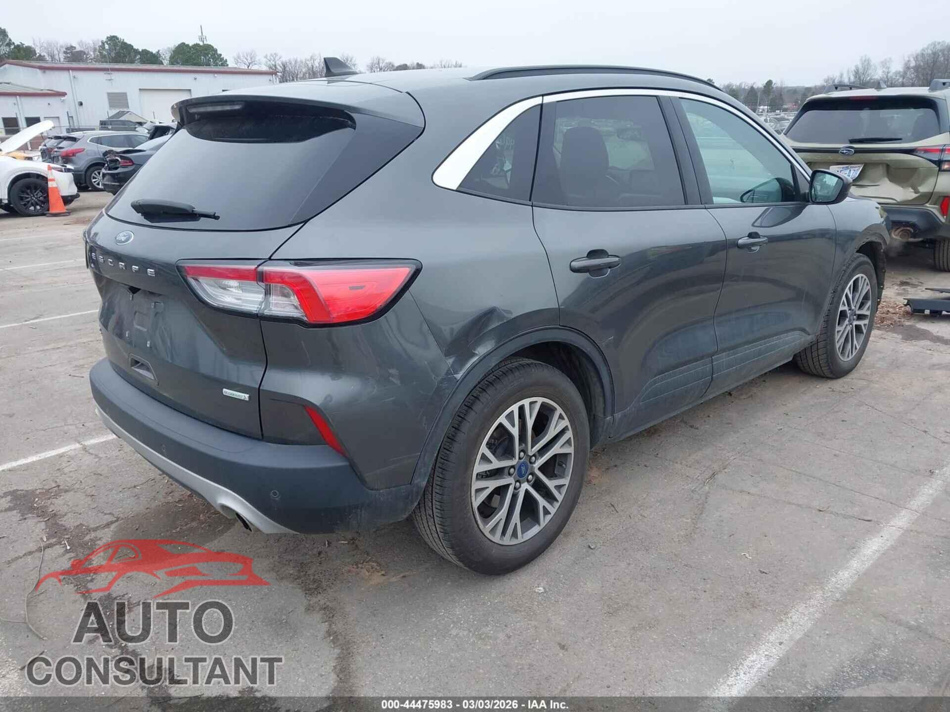 FORD ESCAPE 2020 - 1FMCU0H61LUA92643