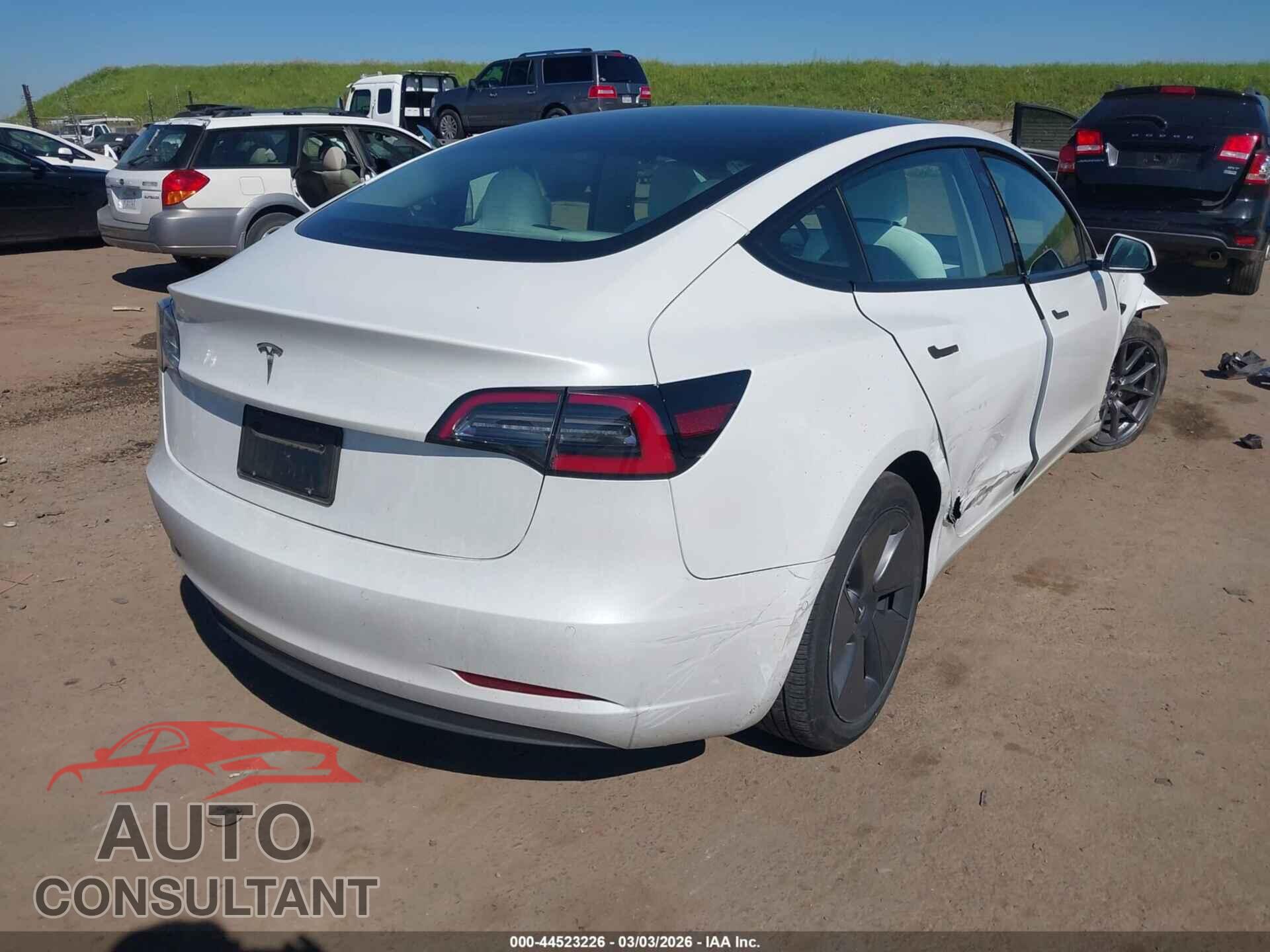 TESLA MODEL 3 2022 - 5YJ3E1EA4NF346826