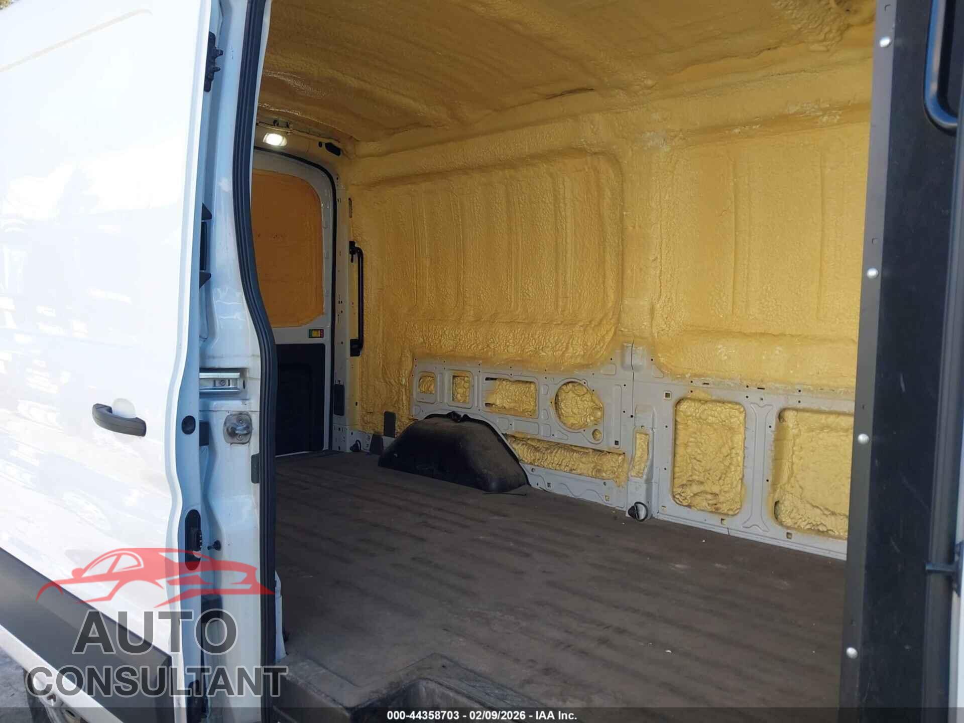 FORD TRANSIT-250 2020 - 1FTBR2C82LKB67772