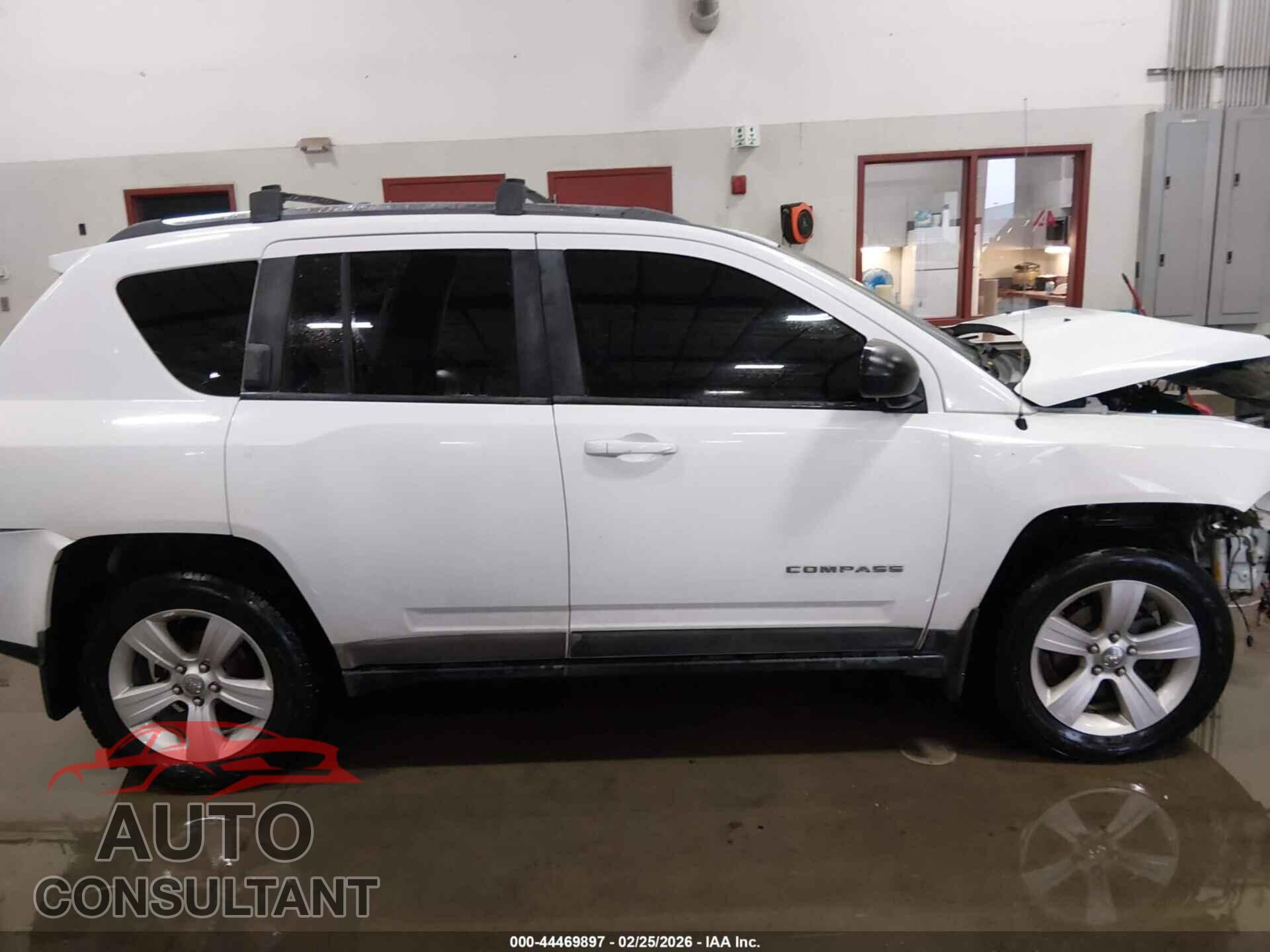 JEEP COMPASS 2011 - 1J4NF1FBXBD134894