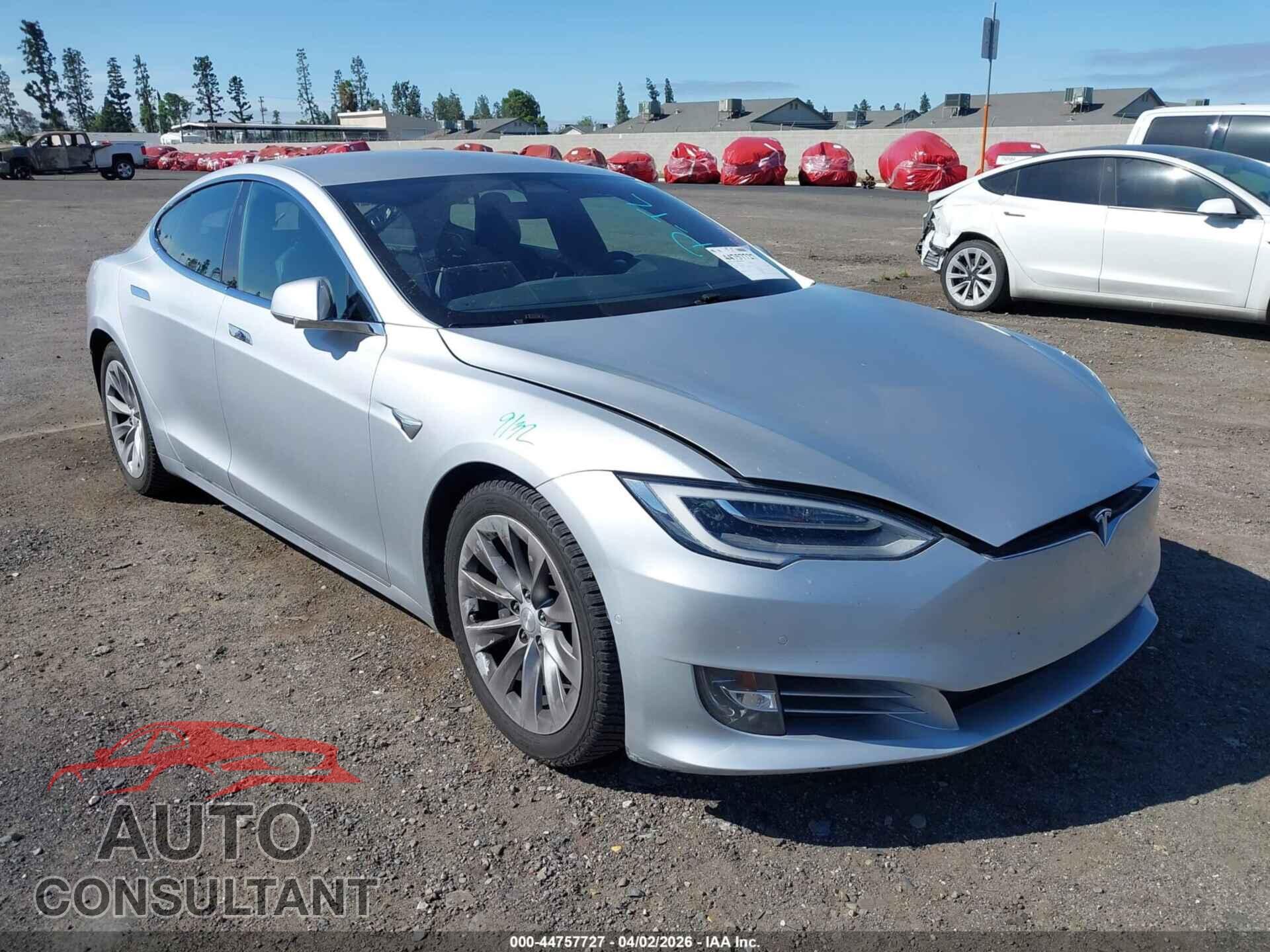 TESLA MODEL S 2017 - 5YJSA1E2XHF186522