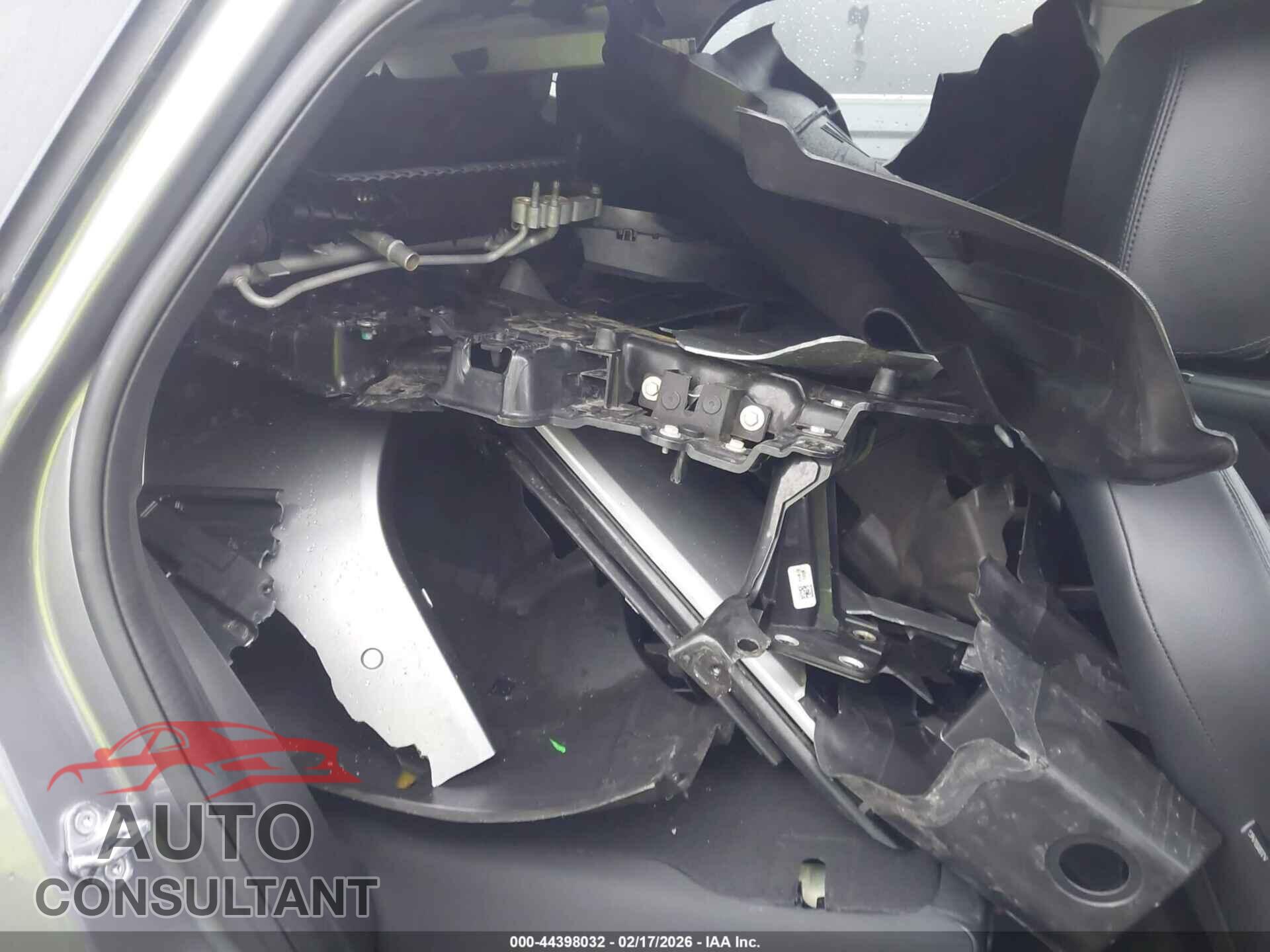 JAGUAR E-PACE 2022 - SADFP2FX1N1030023