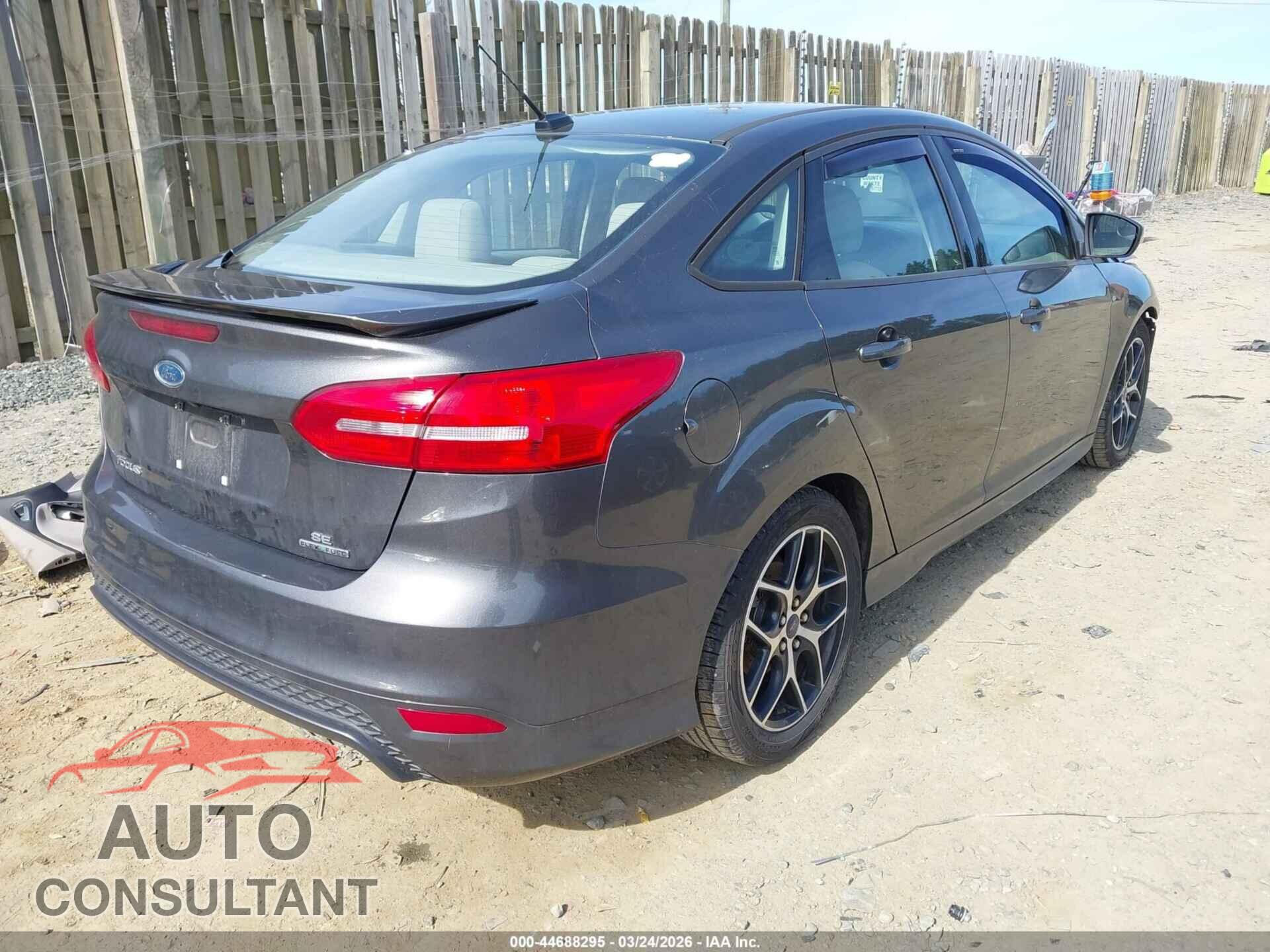 FORD FOCUS 2015 - 1FADP3F20FL366299