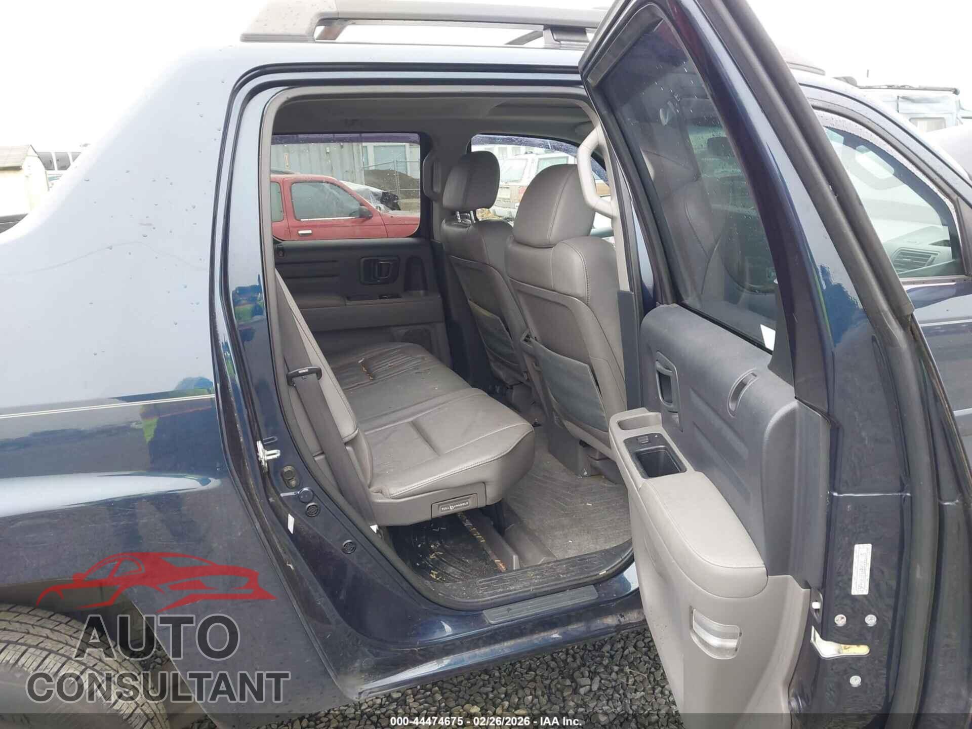 HONDA RIDGELINE 2011 - 5FPYK1F56BB003115