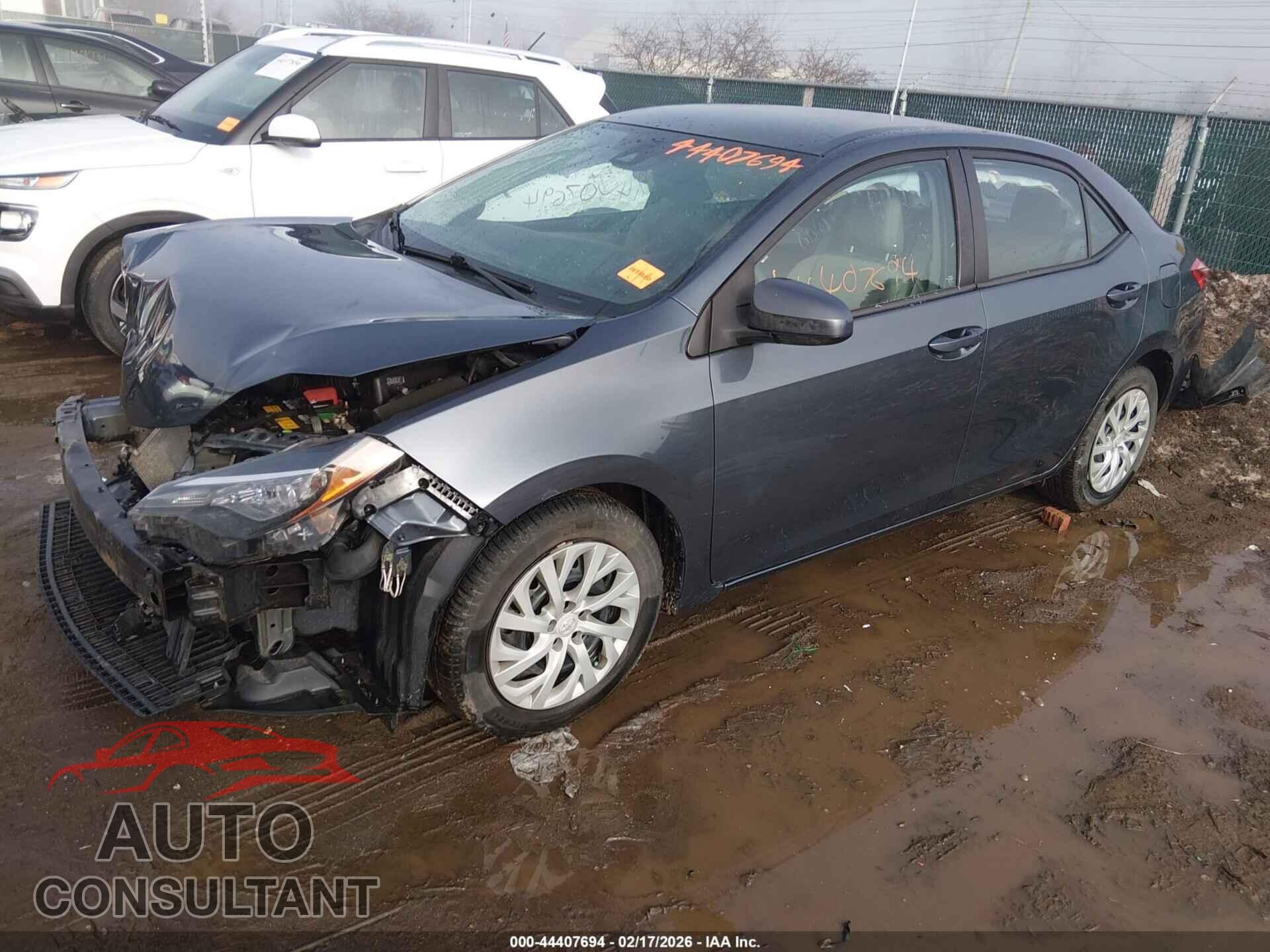 TOYOTA COROLLA 2017 - 2T1BURHE2HC881237