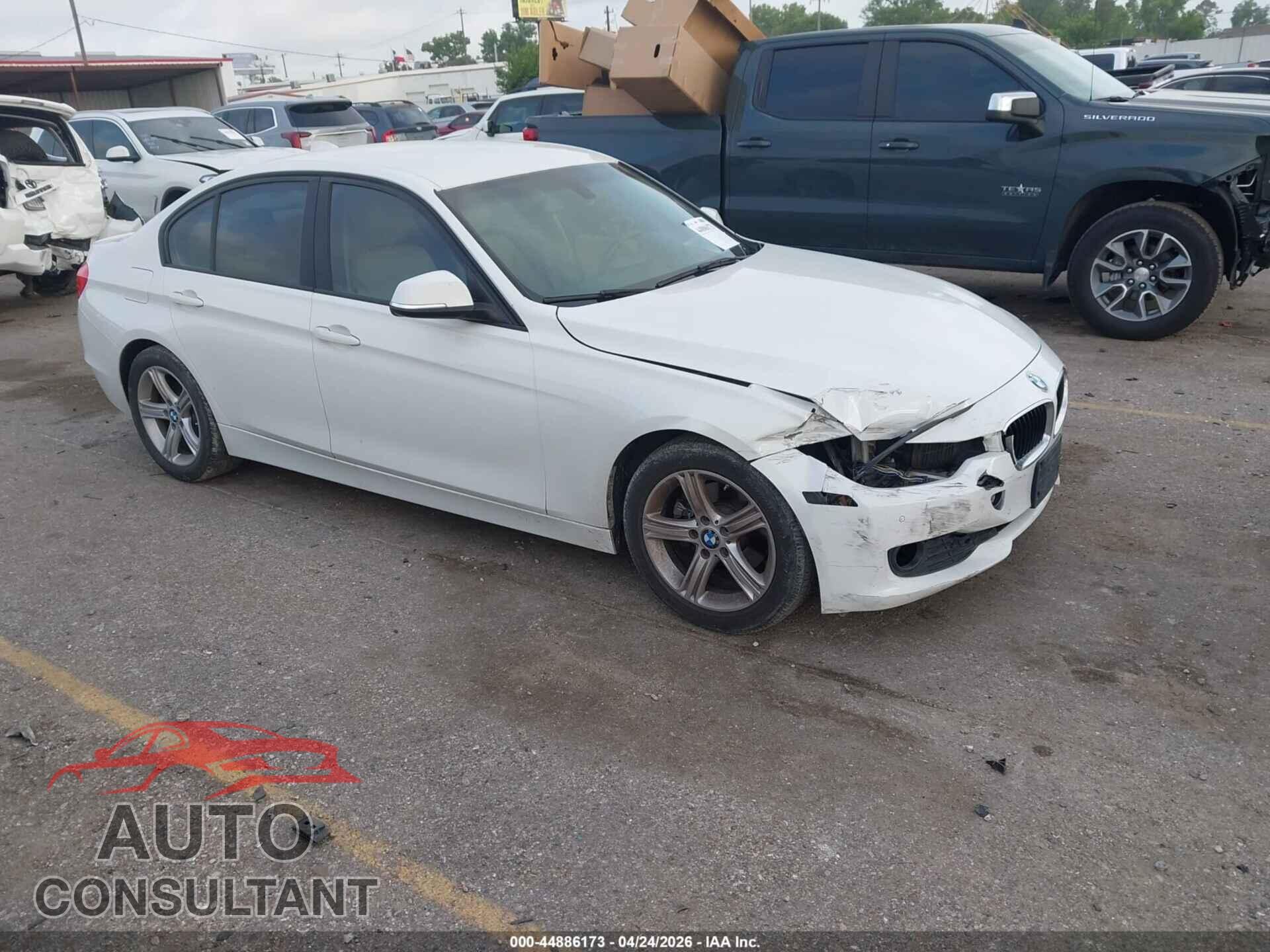 BMW 320I 2015 - WBA3B1G5XFNT64529