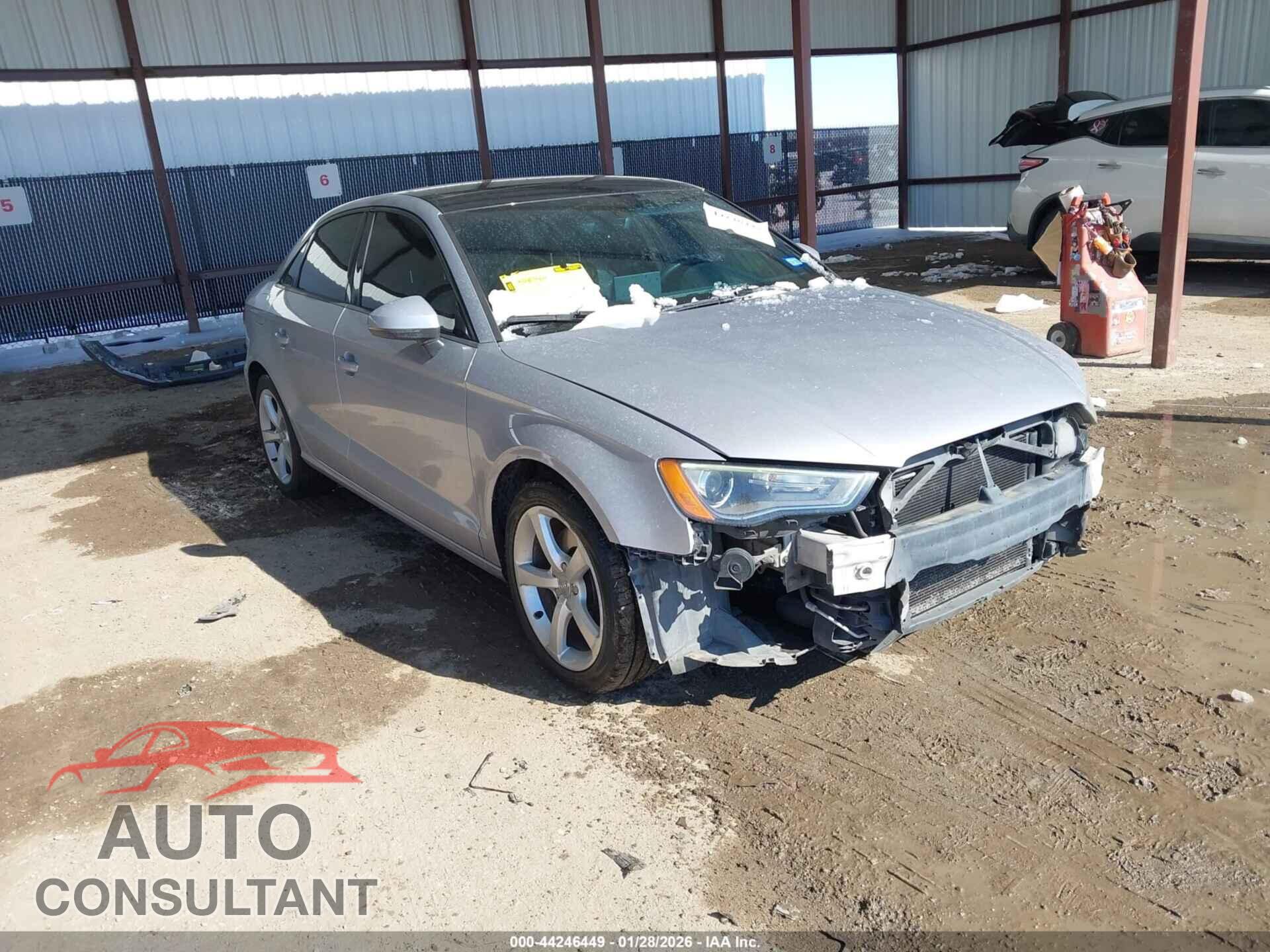 AUDI A3 2016 - WAUA7GFF2G1056995