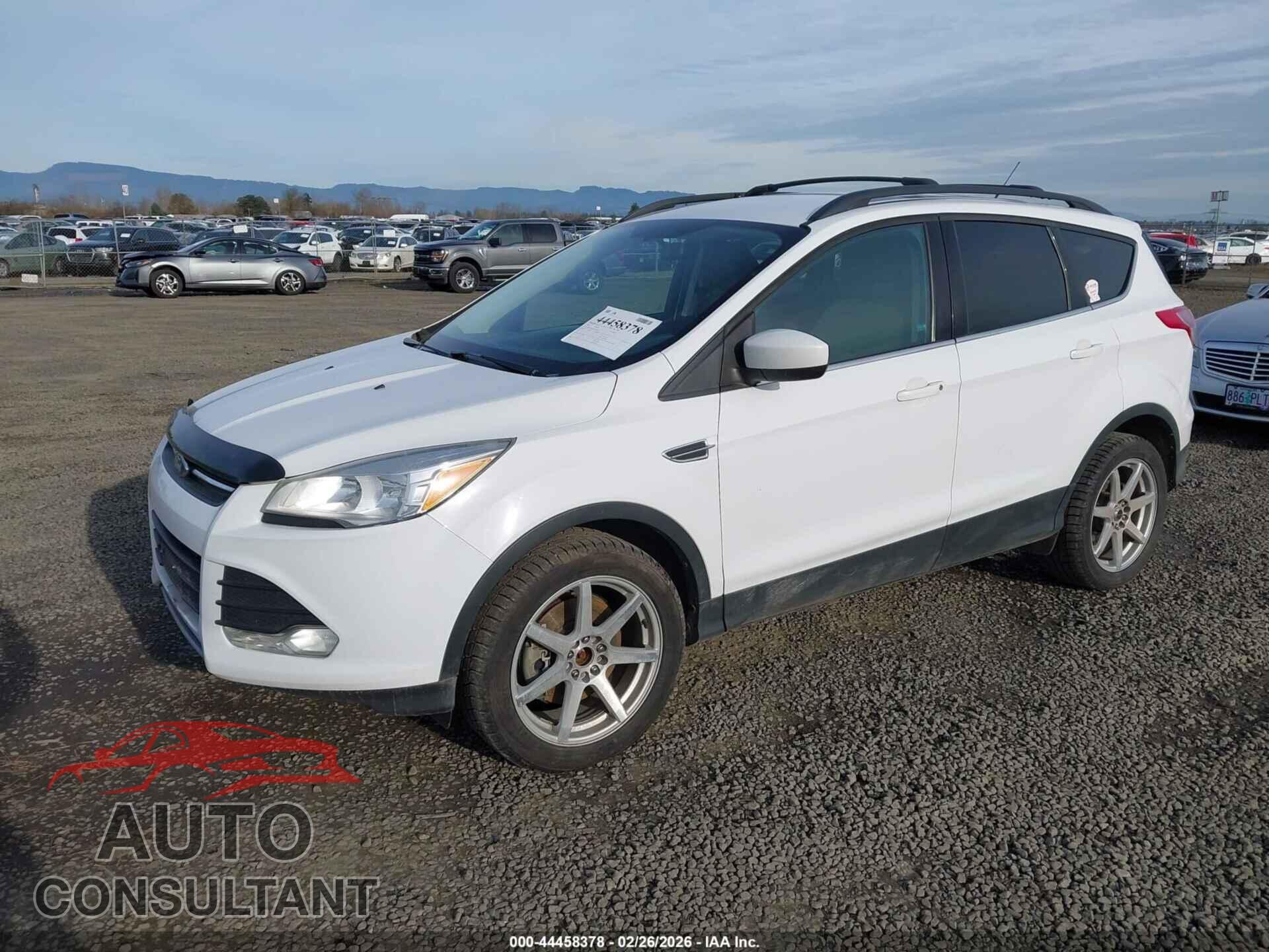 FORD ESCAPE 2013 - 1FMCU9GX8DUD95323