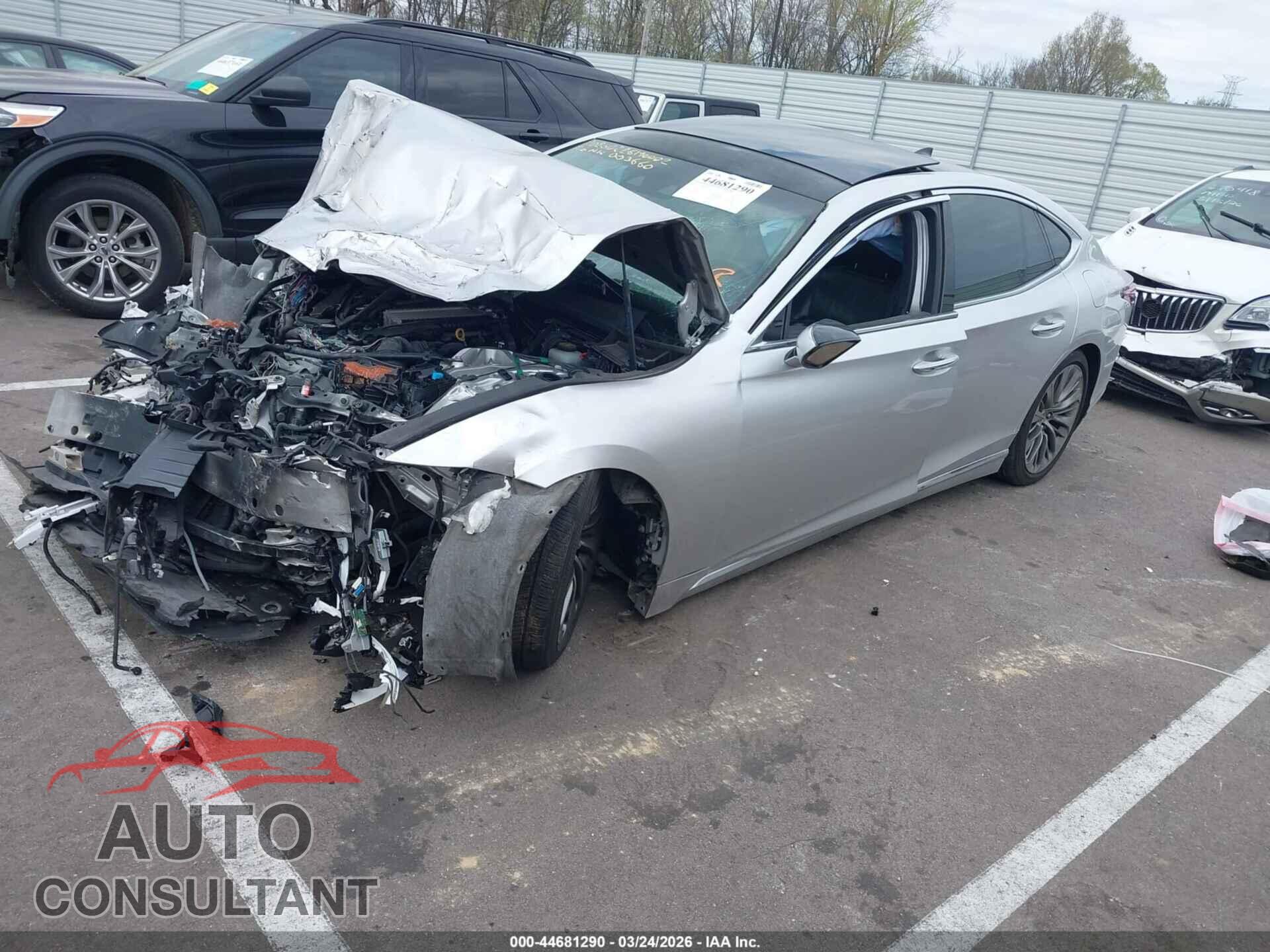 LEXUS LS 500 2018 - JTHB5LFF8J5003660
