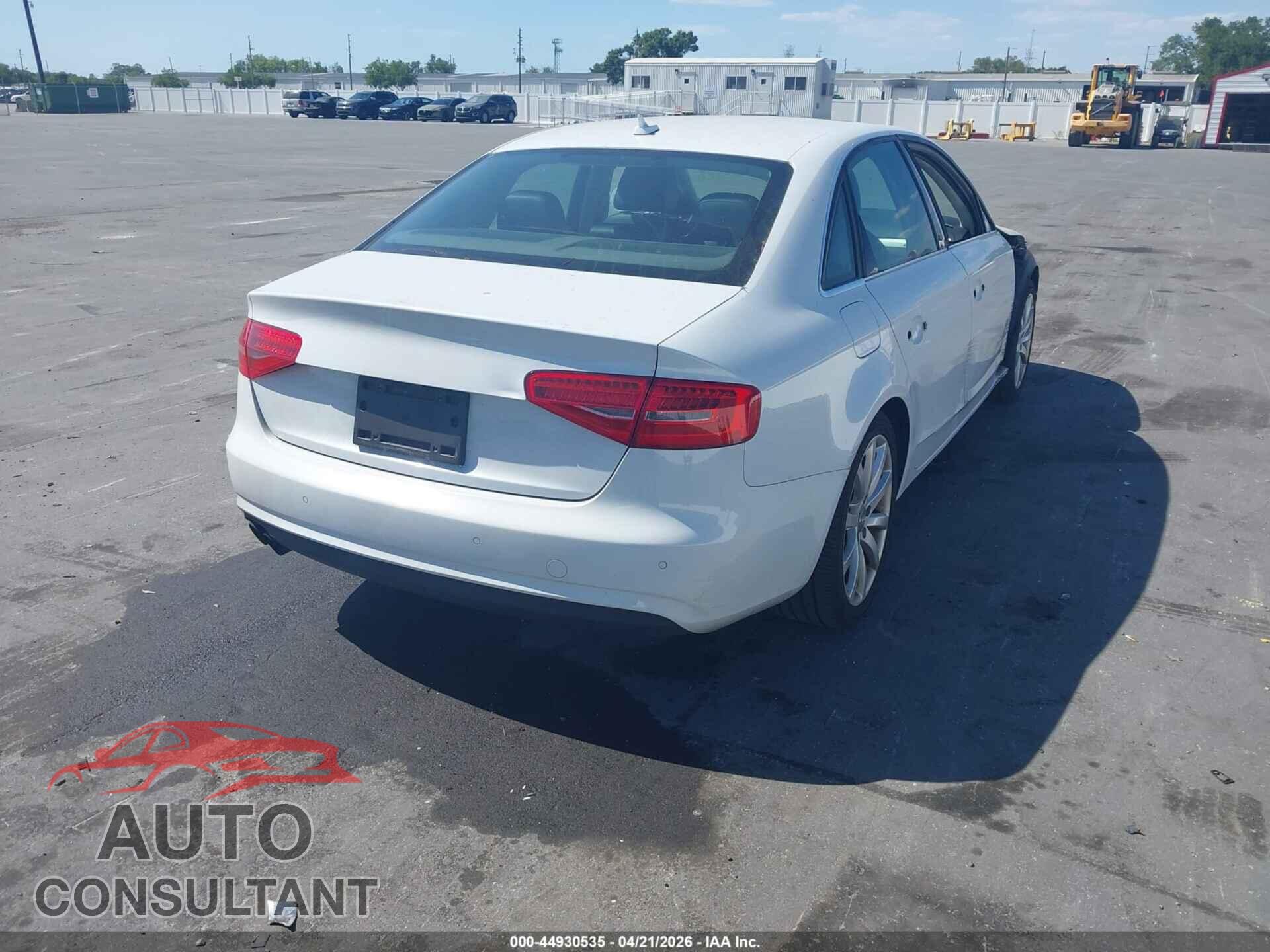 AUDI A4 2013 - WAUFFAFL8DN021801