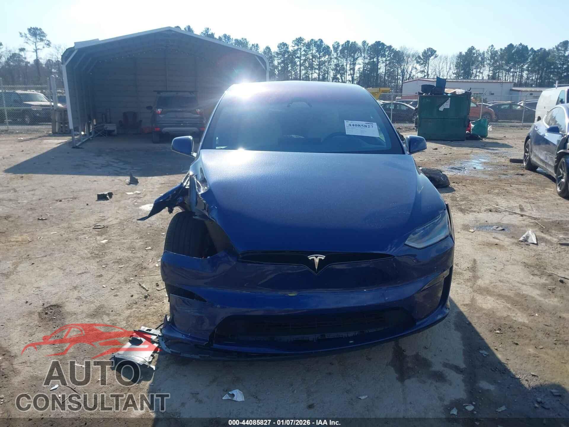 TESLA MODEL X 2024 - 7SAXCBE57RF458853