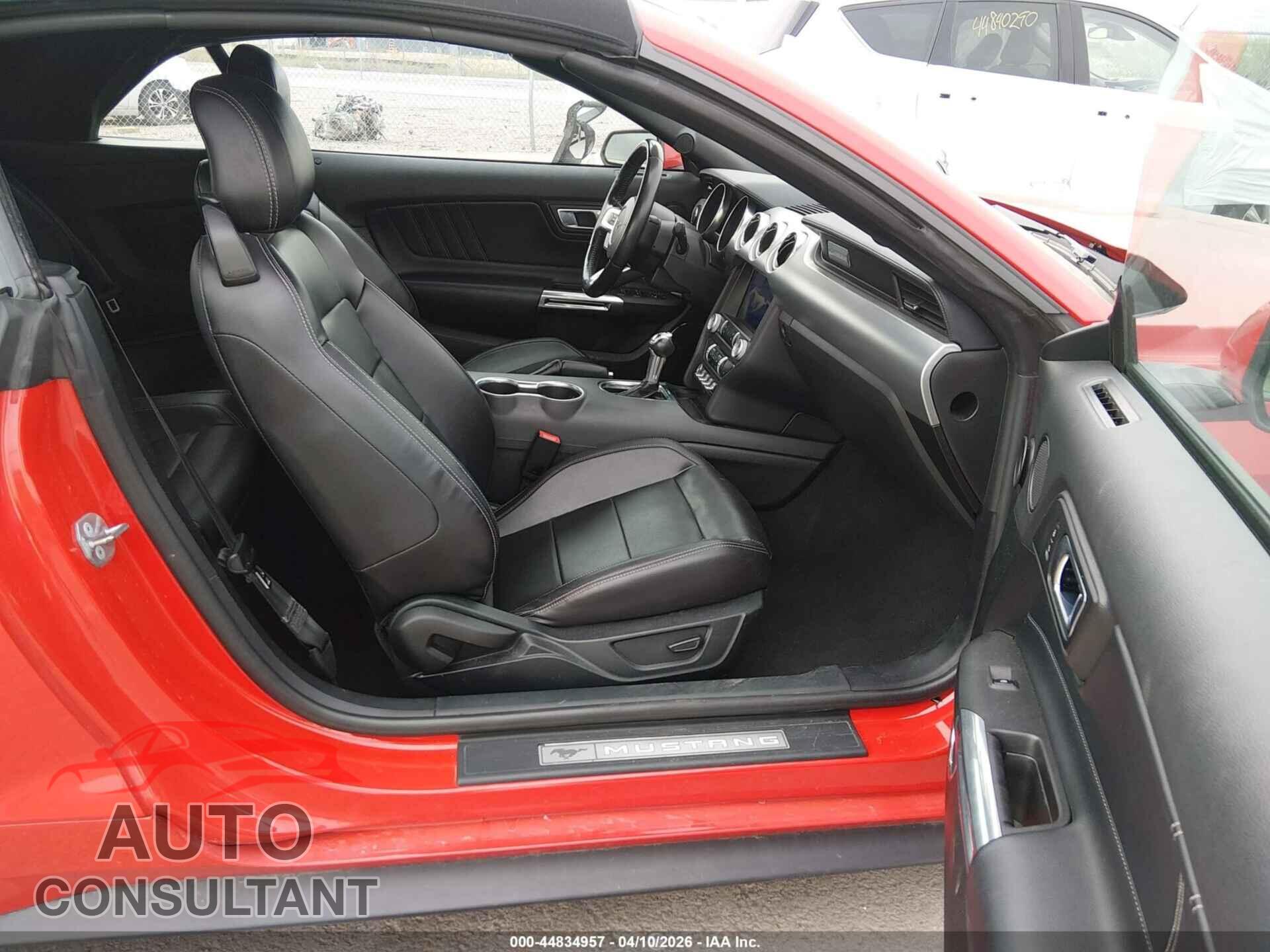 FORD MUSTANG 2023 - 1FATP8UH5P5103473