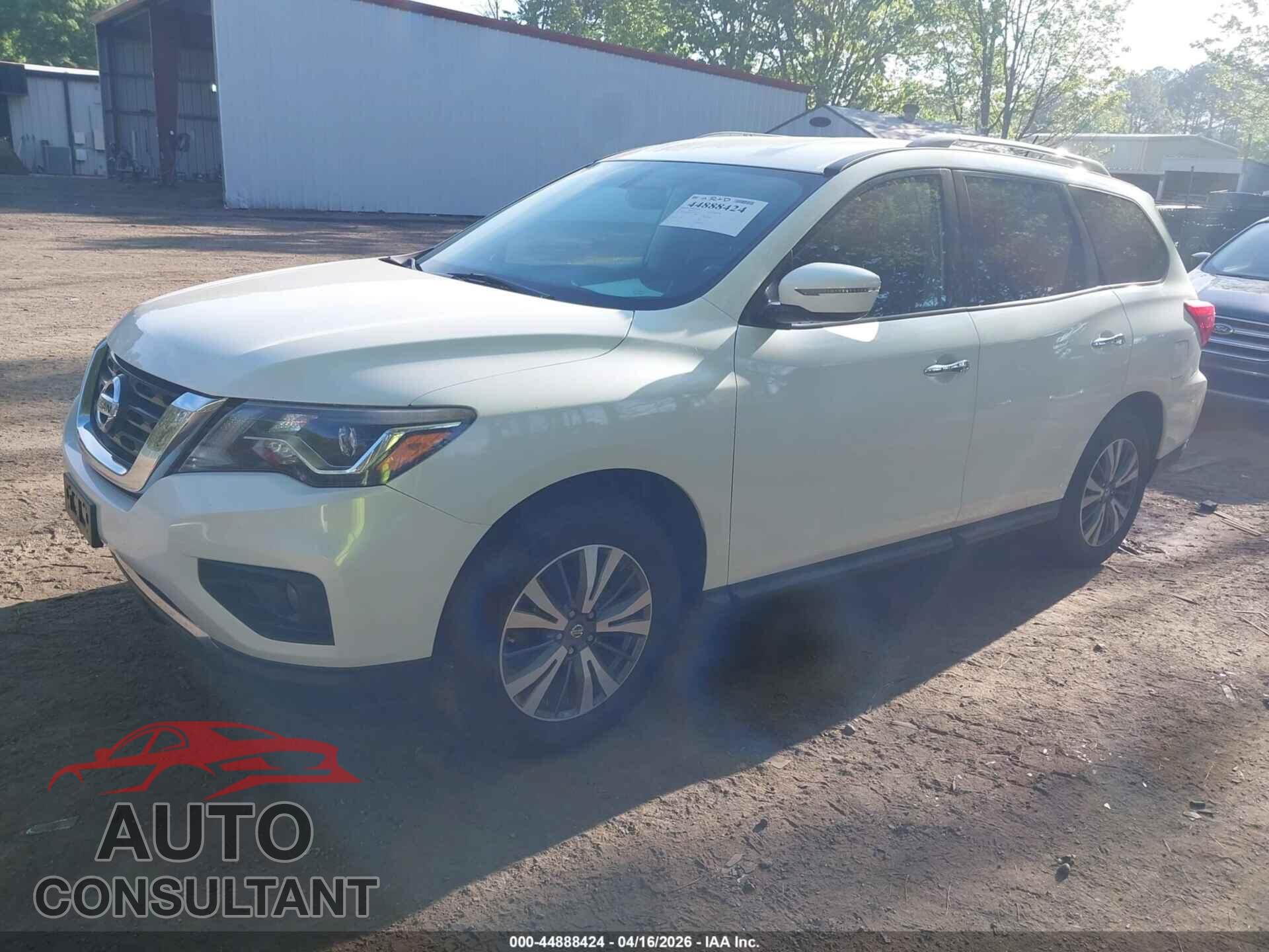 NISSAN PATHFINDER 2017 - 5N1DR2MM9HC644585