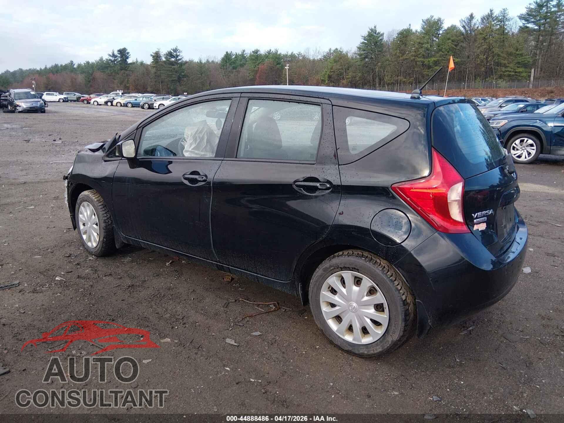 NISSAN VERSA NOTE 2015 - 3N1CE2CP8FL448603