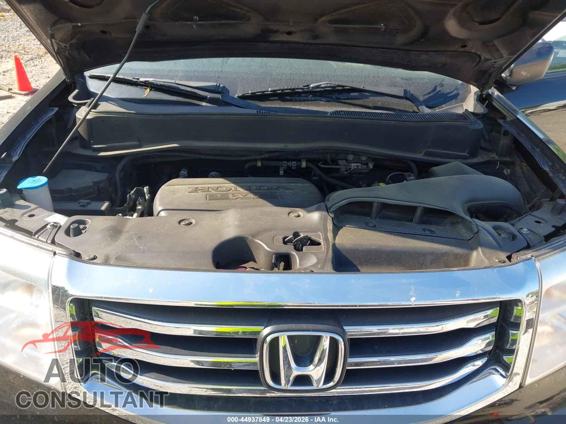 HONDA PILOT 2012 - 5FNYF3H24CB033131