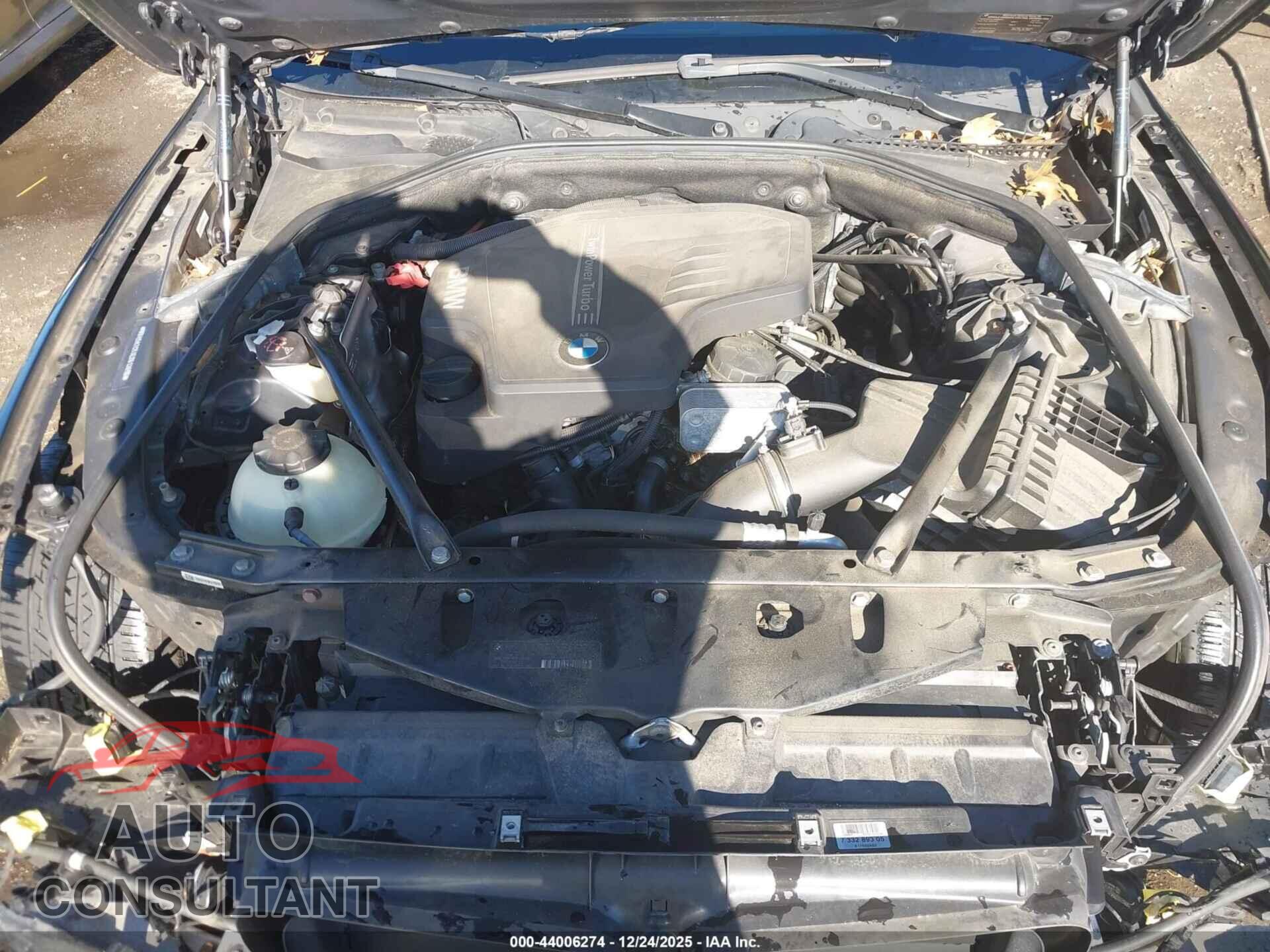 BMW 528I 2014 - WBA5A7C53ED613696