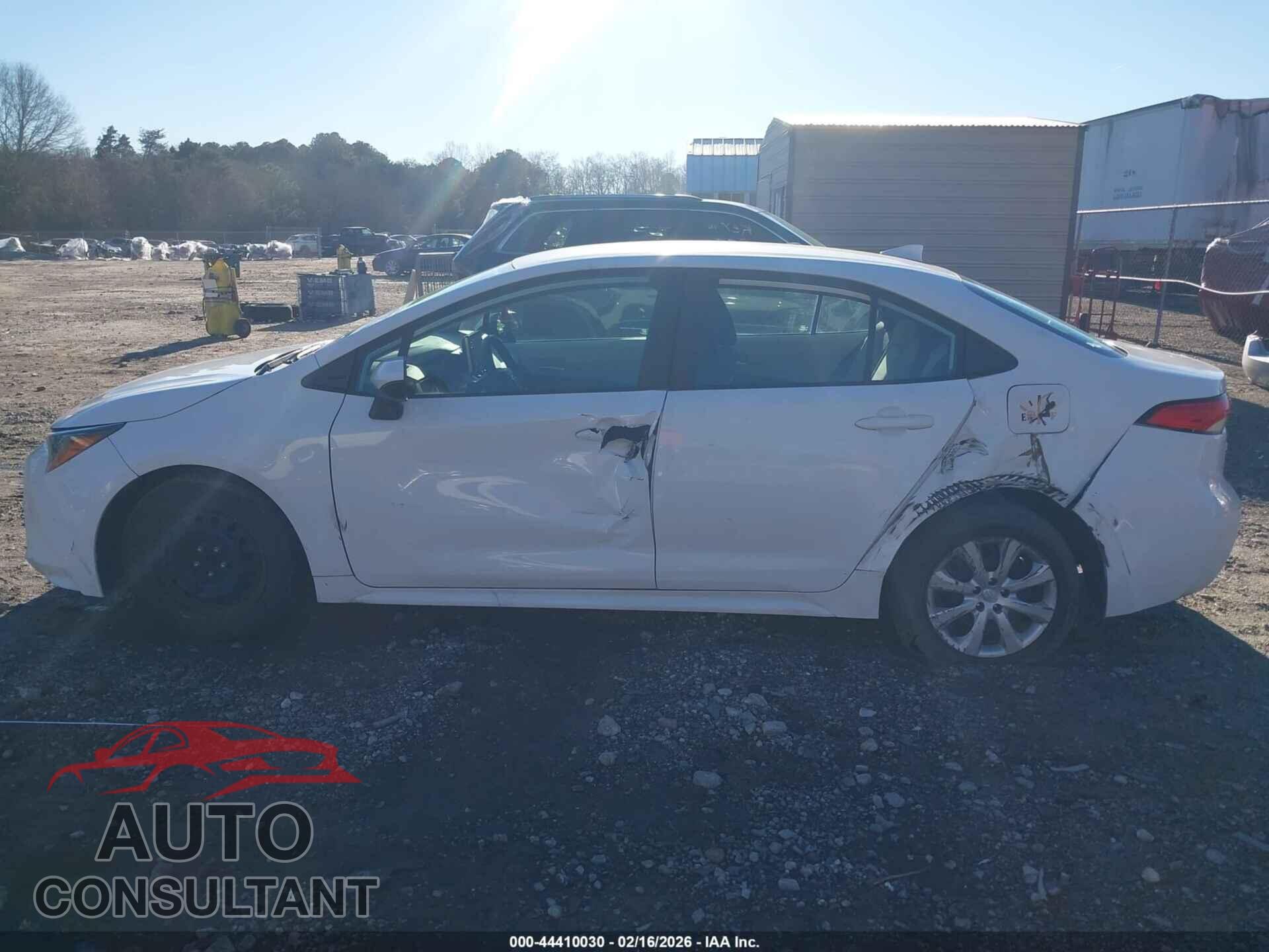 TOYOTA COROLLA 2021 - 5YFEPMAE5MP230700