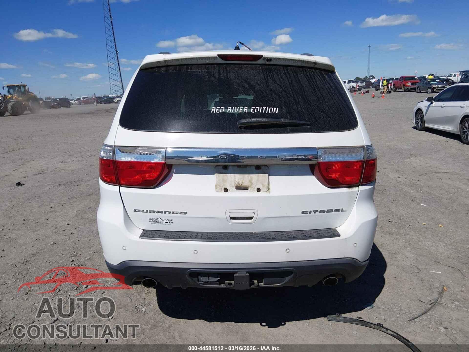 DODGE DURANGO 2013 - 1C4SDHET1DC671924