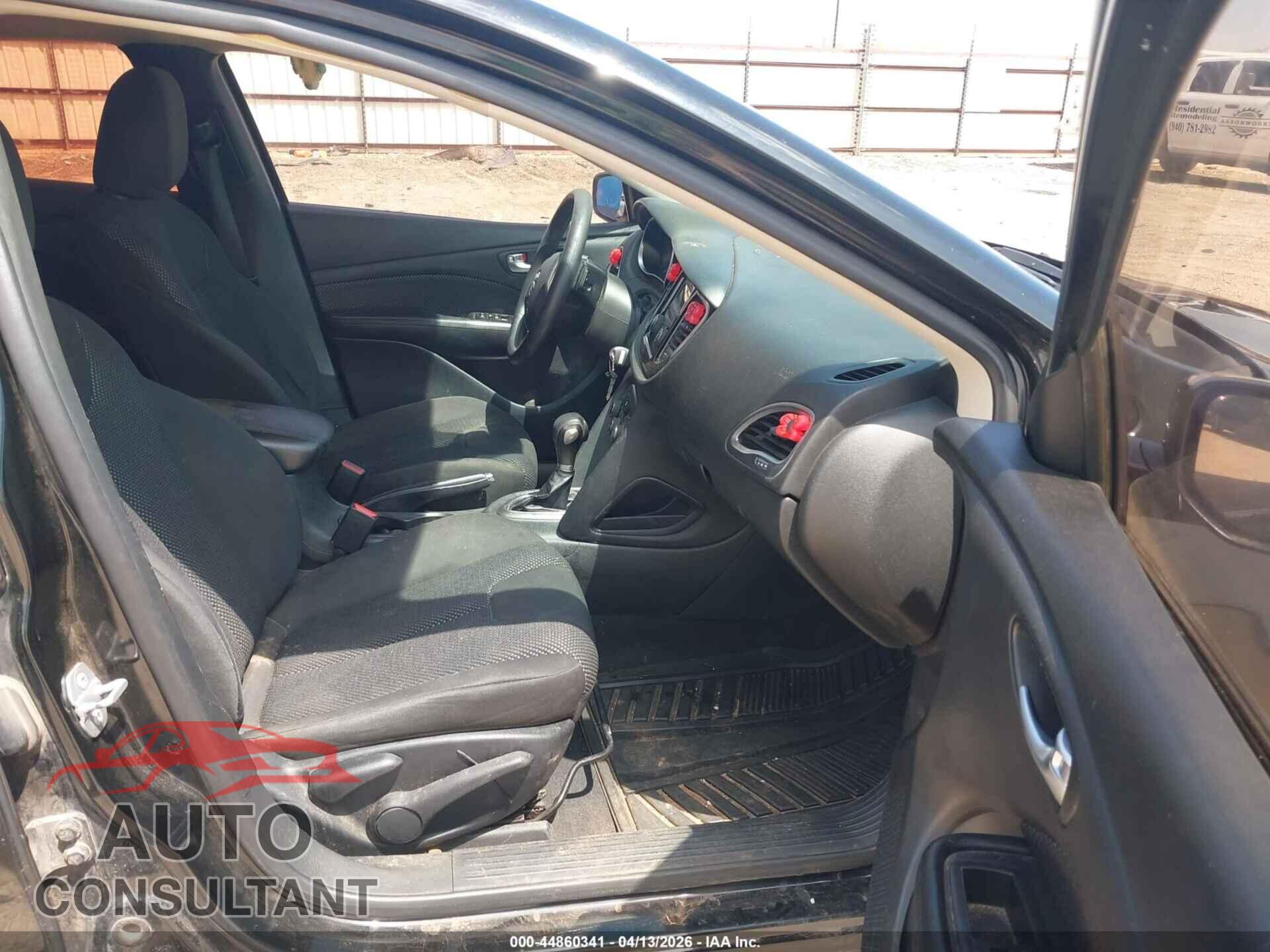 DODGE DART 2016 - 1C3CDFAA9GD591822